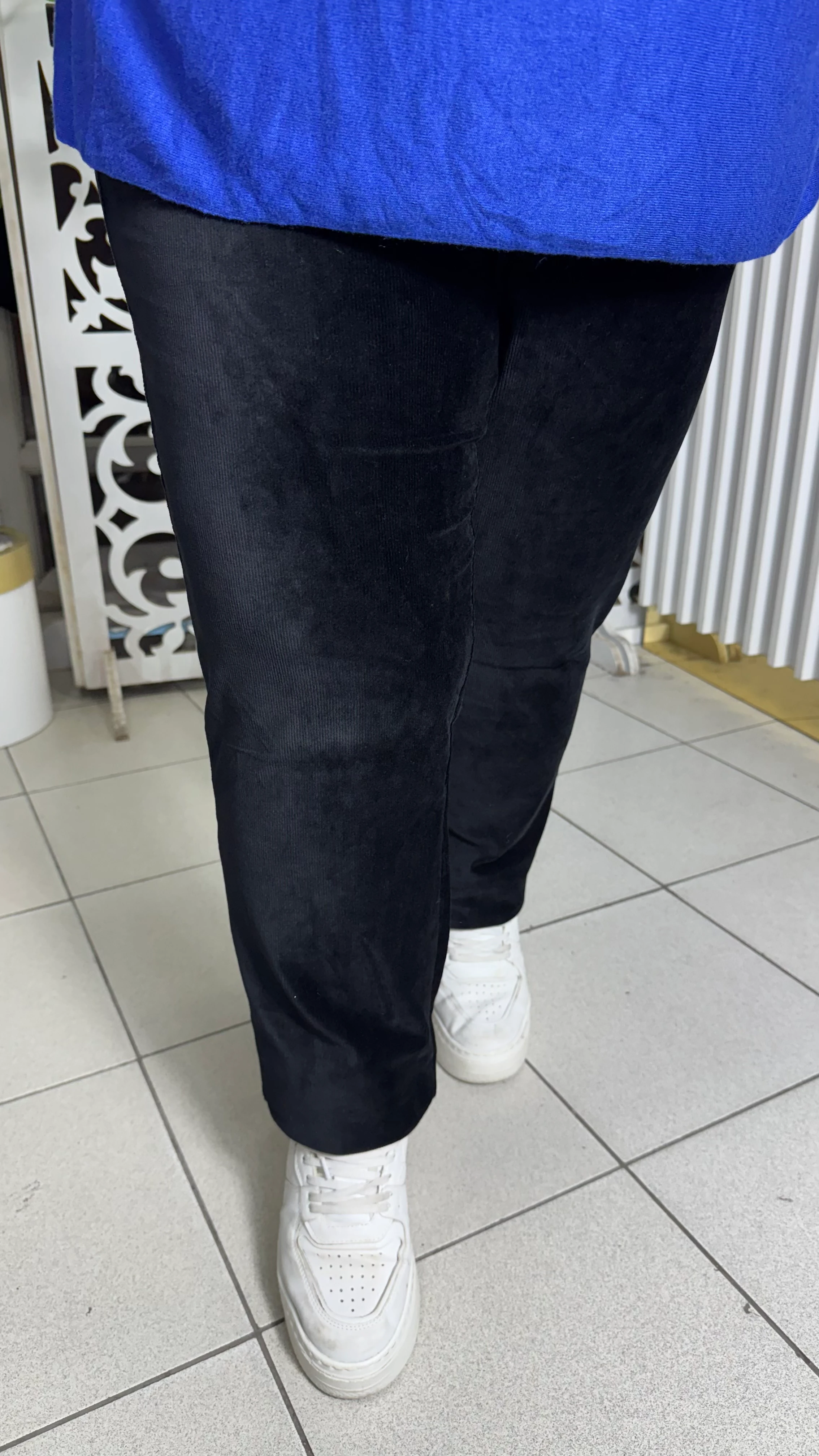 BÜYÜK BEDEN BORU PAÇA KADİFE PANTOLON