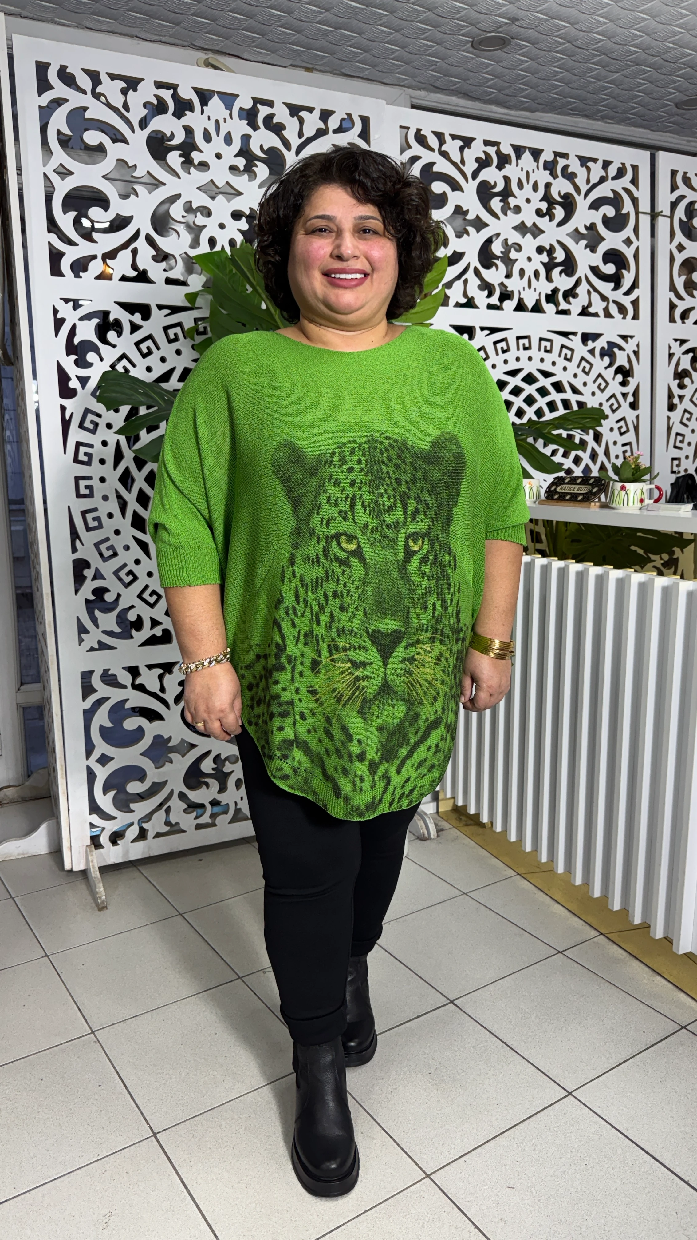 BÜYÜK BEDEN KAPLAN FİGÜRLÜ MERSERİZE TRİKO - BENETTON YEŞİLİ