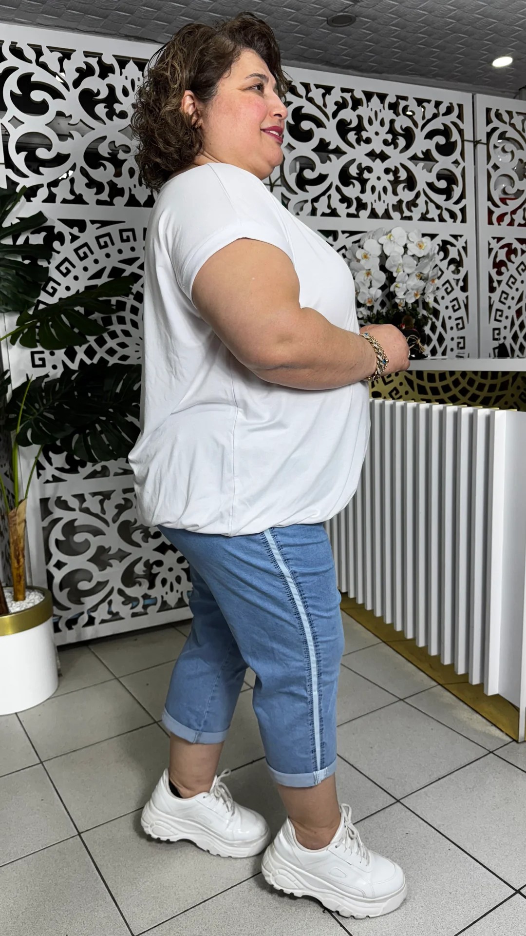 BÜYÜK BEDEN BELİ LASTİKLİ KOT KAPRİ