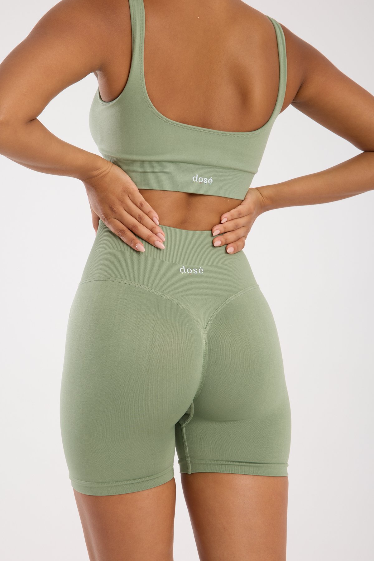 Seamless/Dikişsiz Toparlayıcı Push Up Spor Büstiyer Şort Takım