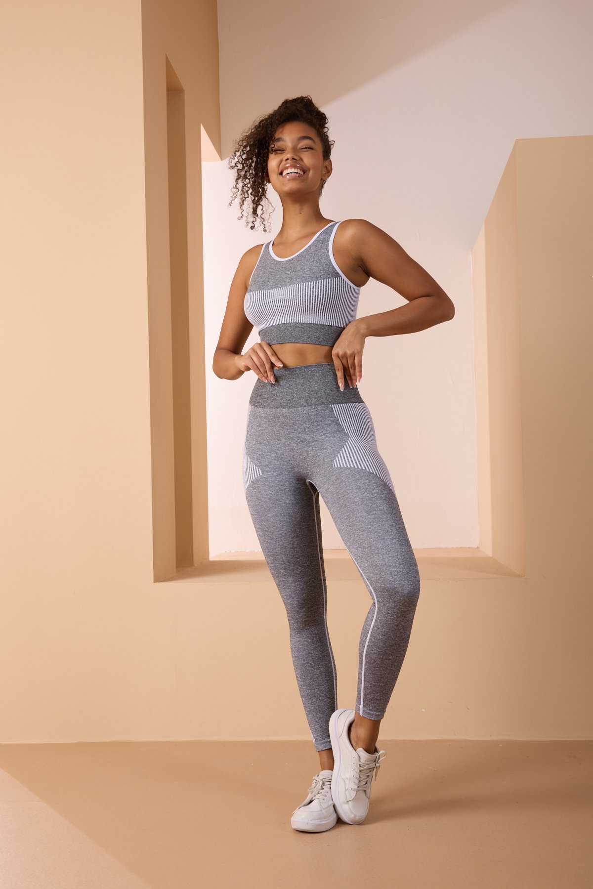 Stria-W Seamless/Dikişsiz Toparlayıcı Melanjlı Spor Tayt Büstiyer takım