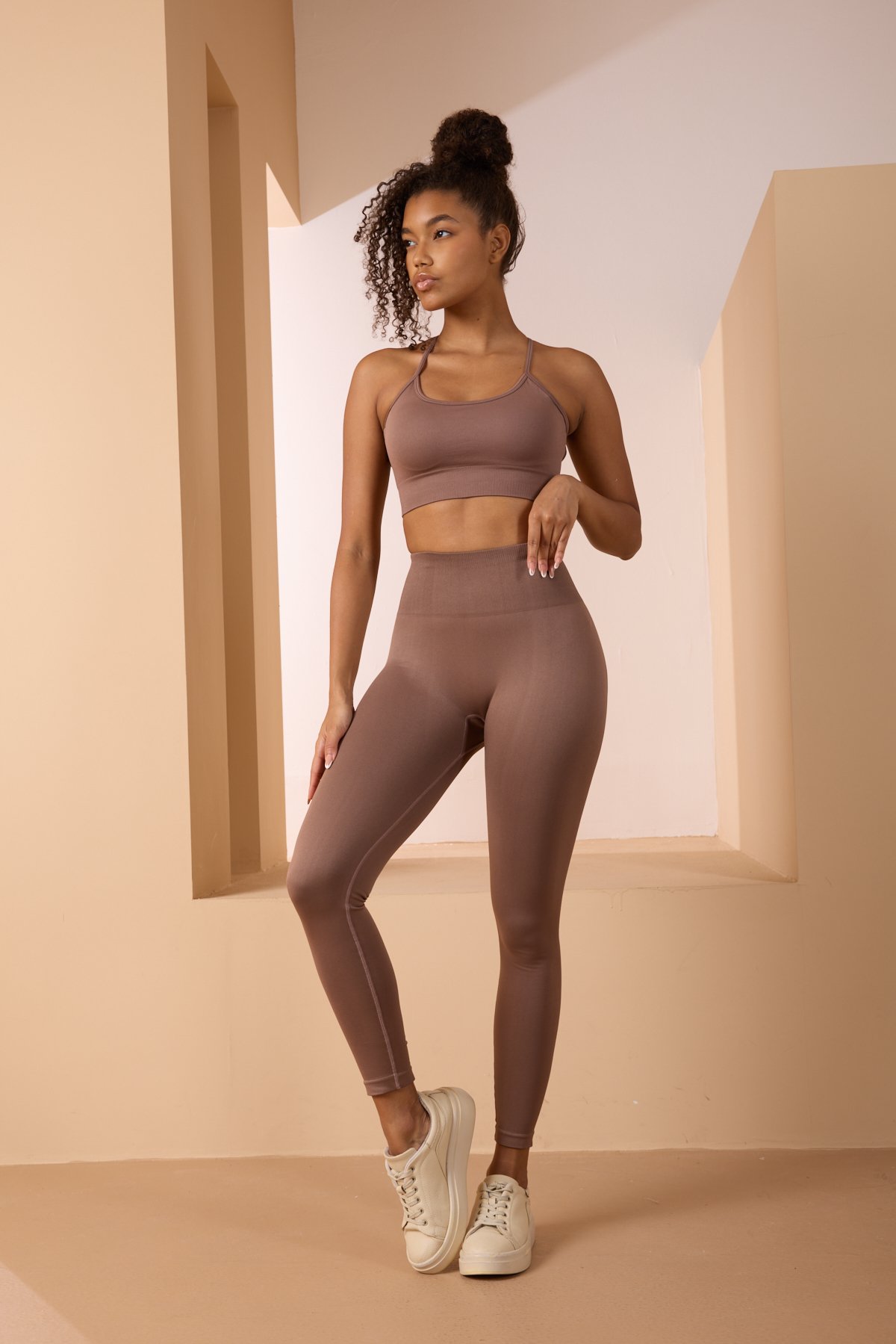 Milk Chocolate Seamless/Dikişsiz Toparlayıcı Push Up Tayt Büstiyer Takım