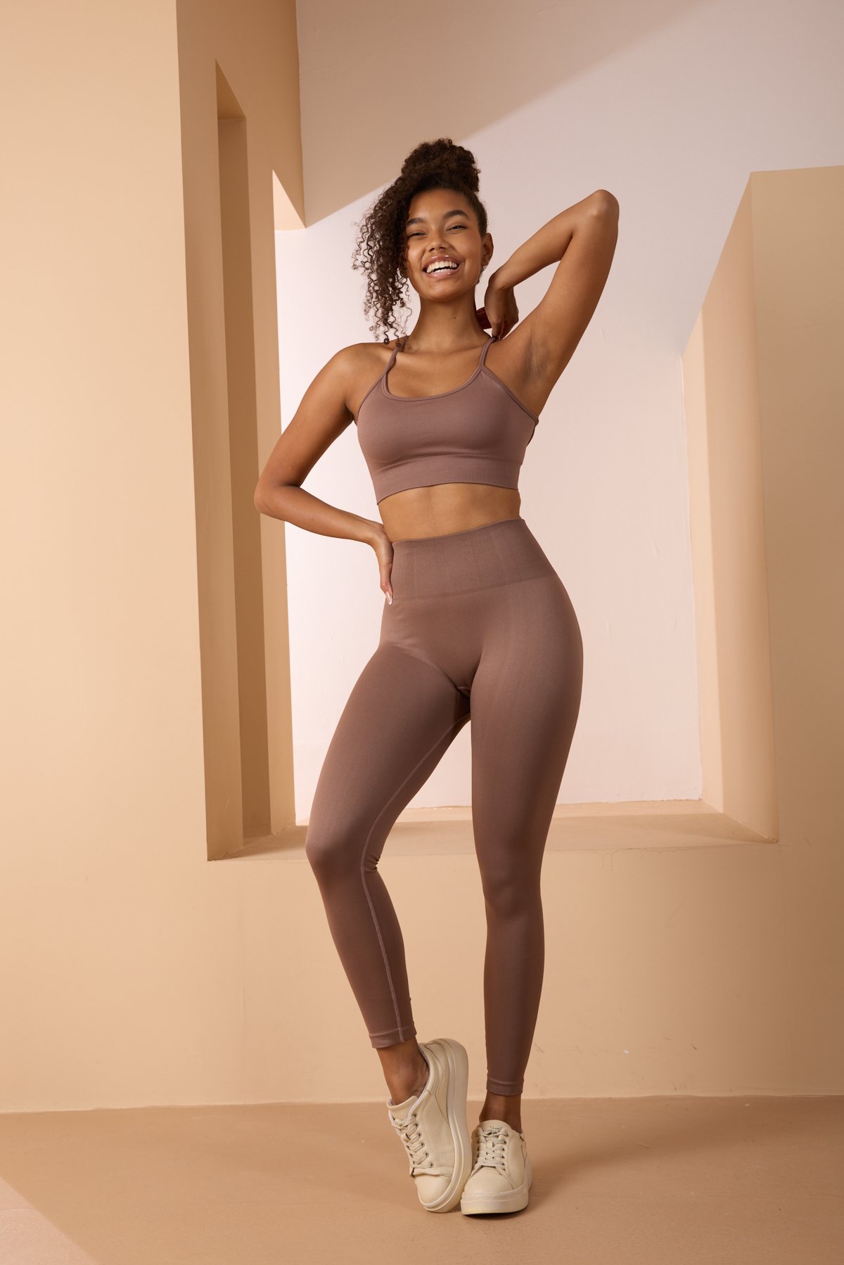 Milk Chocolate Seamless/Dikişsiz Toparlayıcı Push Up Tayt Büstiyer Takım