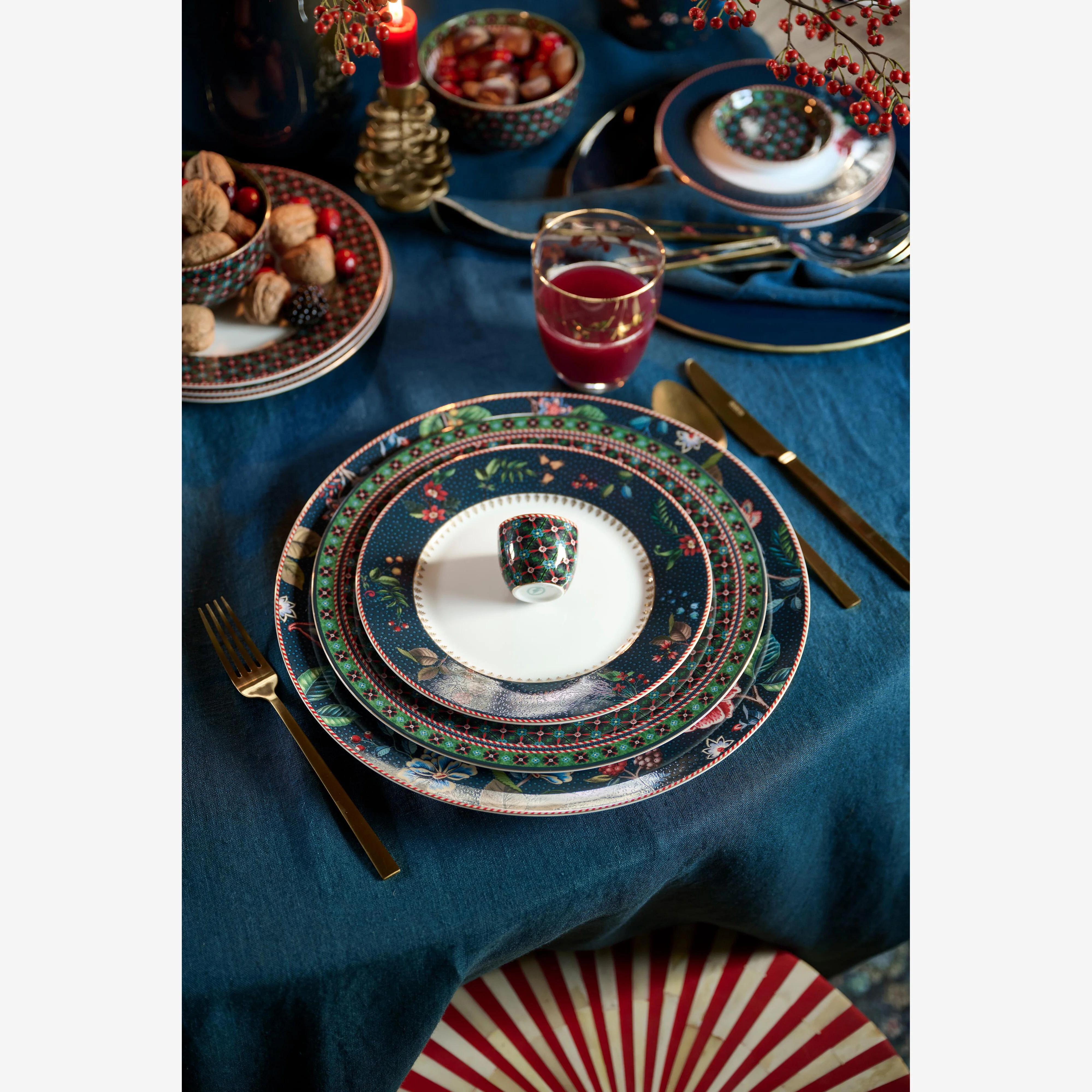 Yeşil Porselen Yumurtalık 5 Cm Berry Blues Collection by Pip Studio