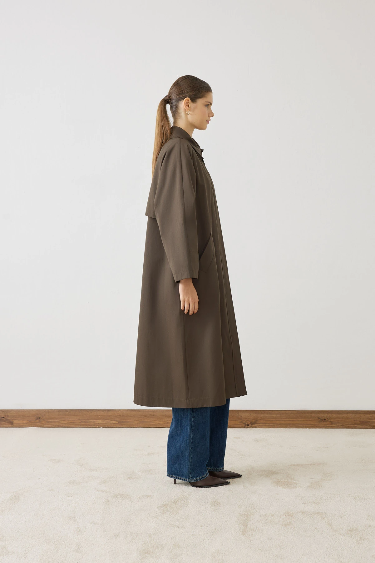 MİORİ ALERA TRENÇKOT