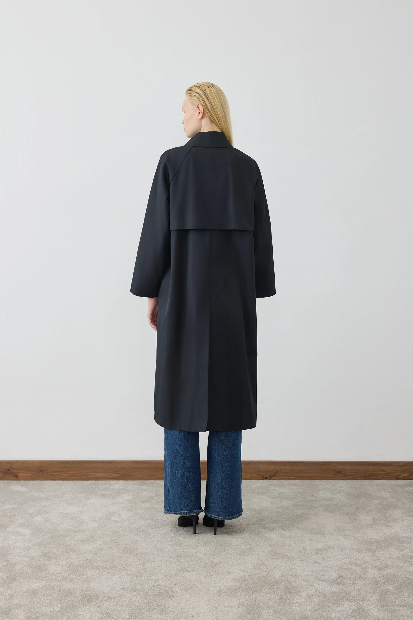 MİORİ ALERA TRENÇKOT