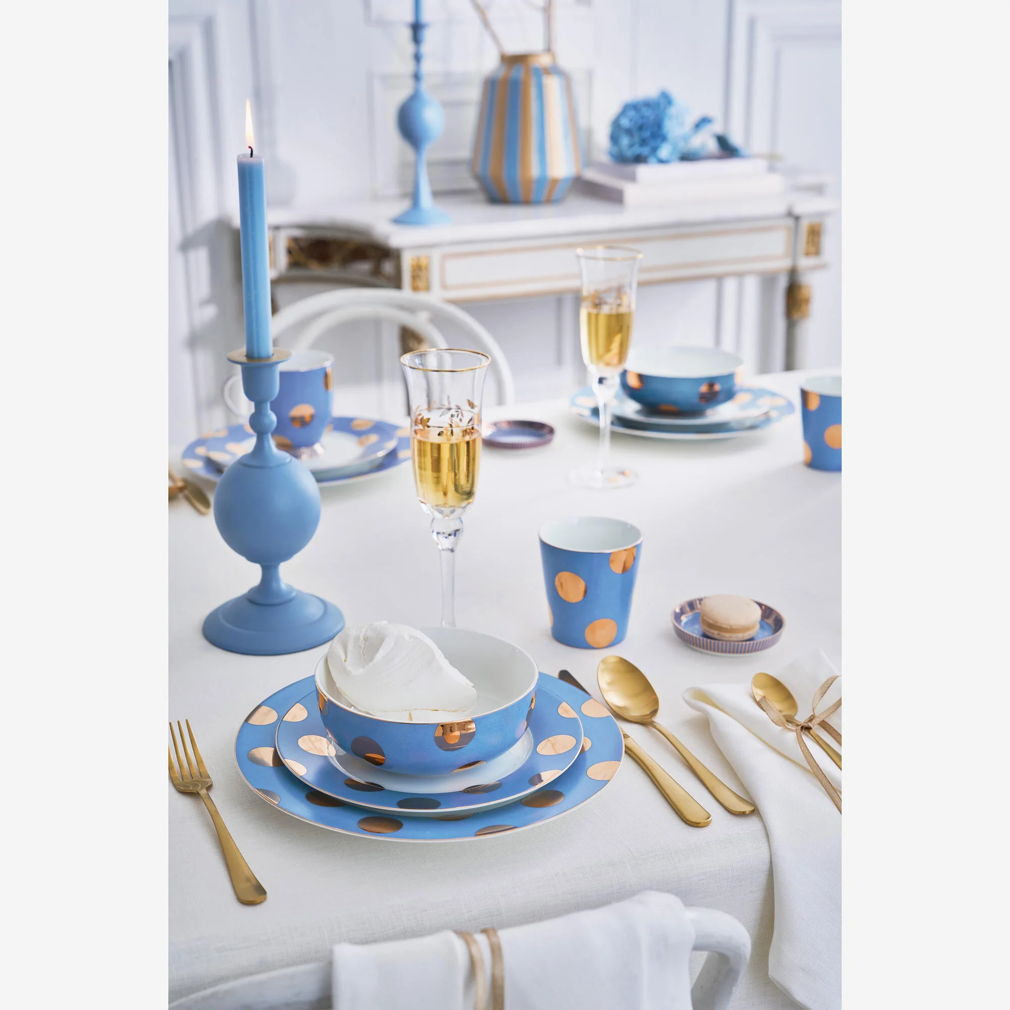 Mavi Porselen Latte Bardağı 290 Ml Dot Delight Collection by Pip Studio