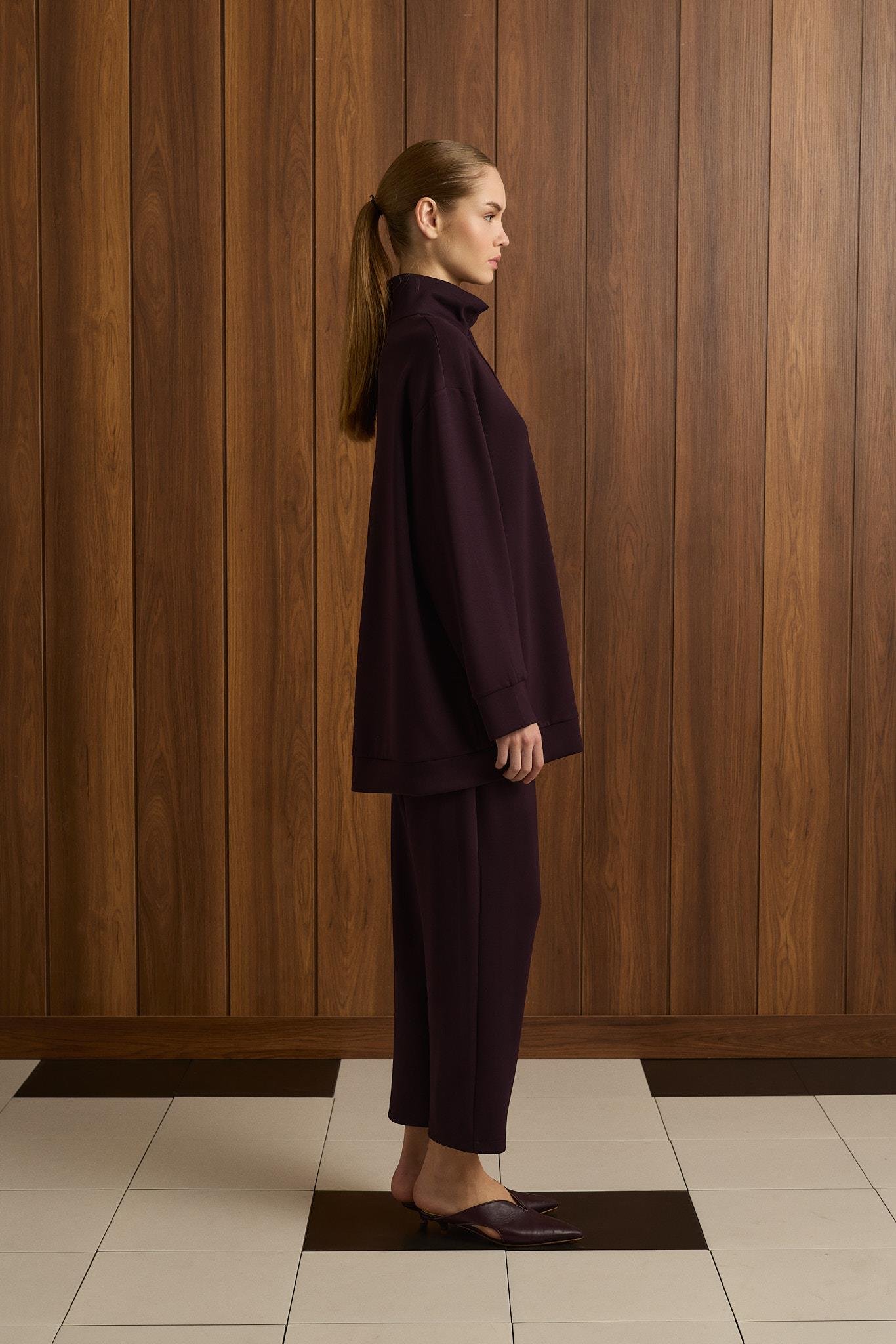 ALISA PANTOLONLU TAKIM BORDO