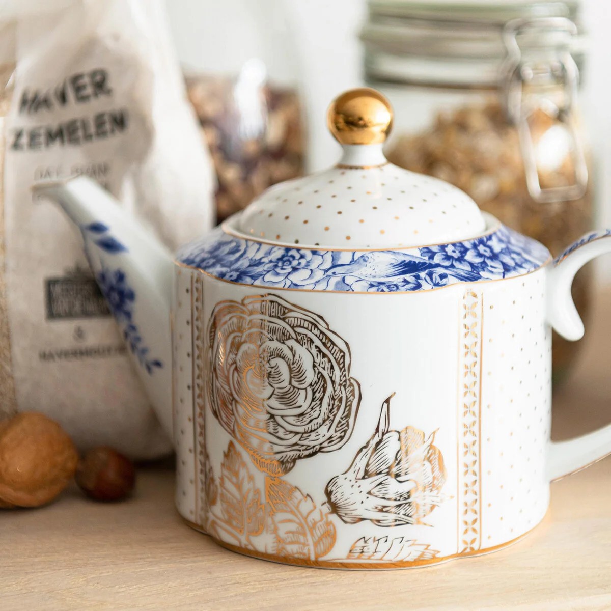 Mavi Beyaz Porselen Demlik 950 Ml Royal White Collection by Pip Studio