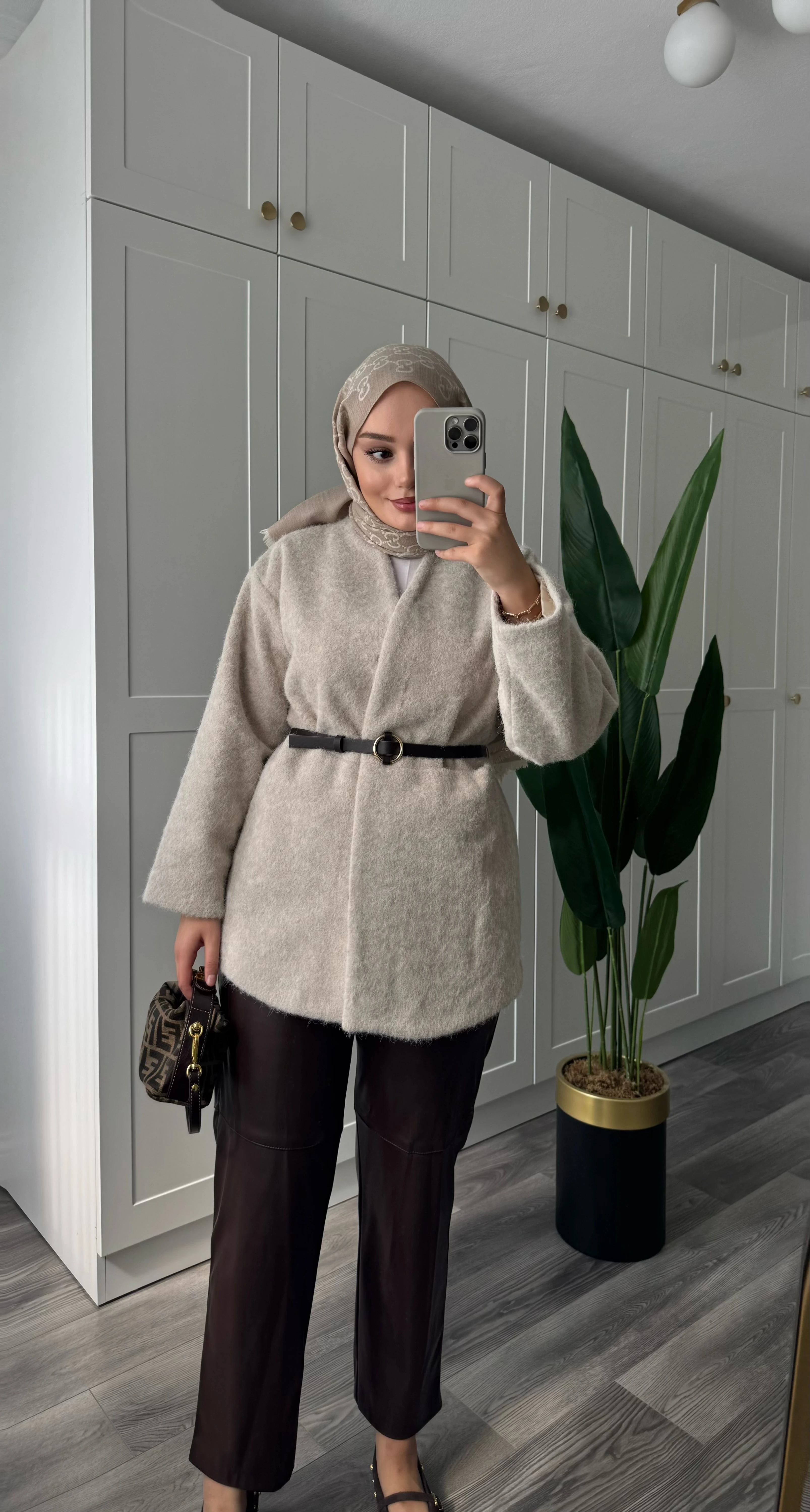 İpekyol Astarlı Kaban Bej