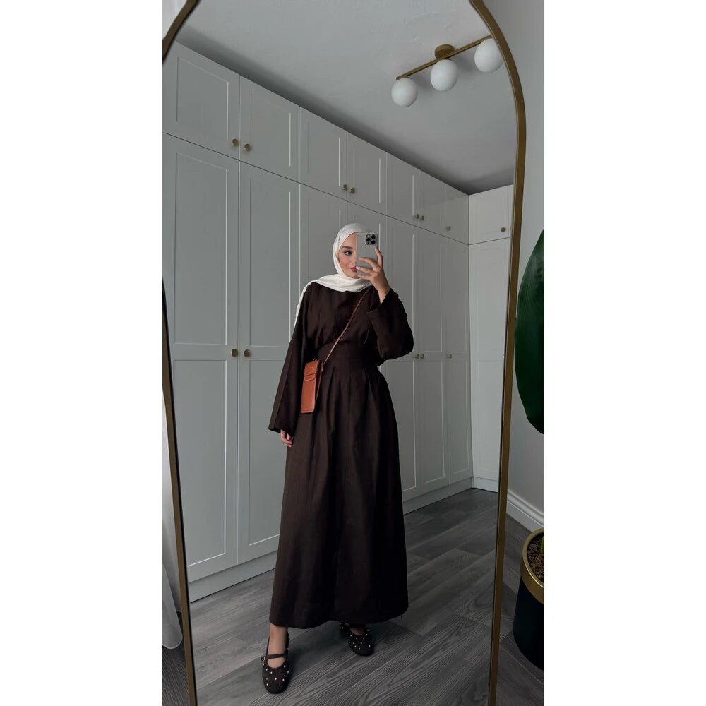 Belden Oturtmalı Keten Elbise Kahve