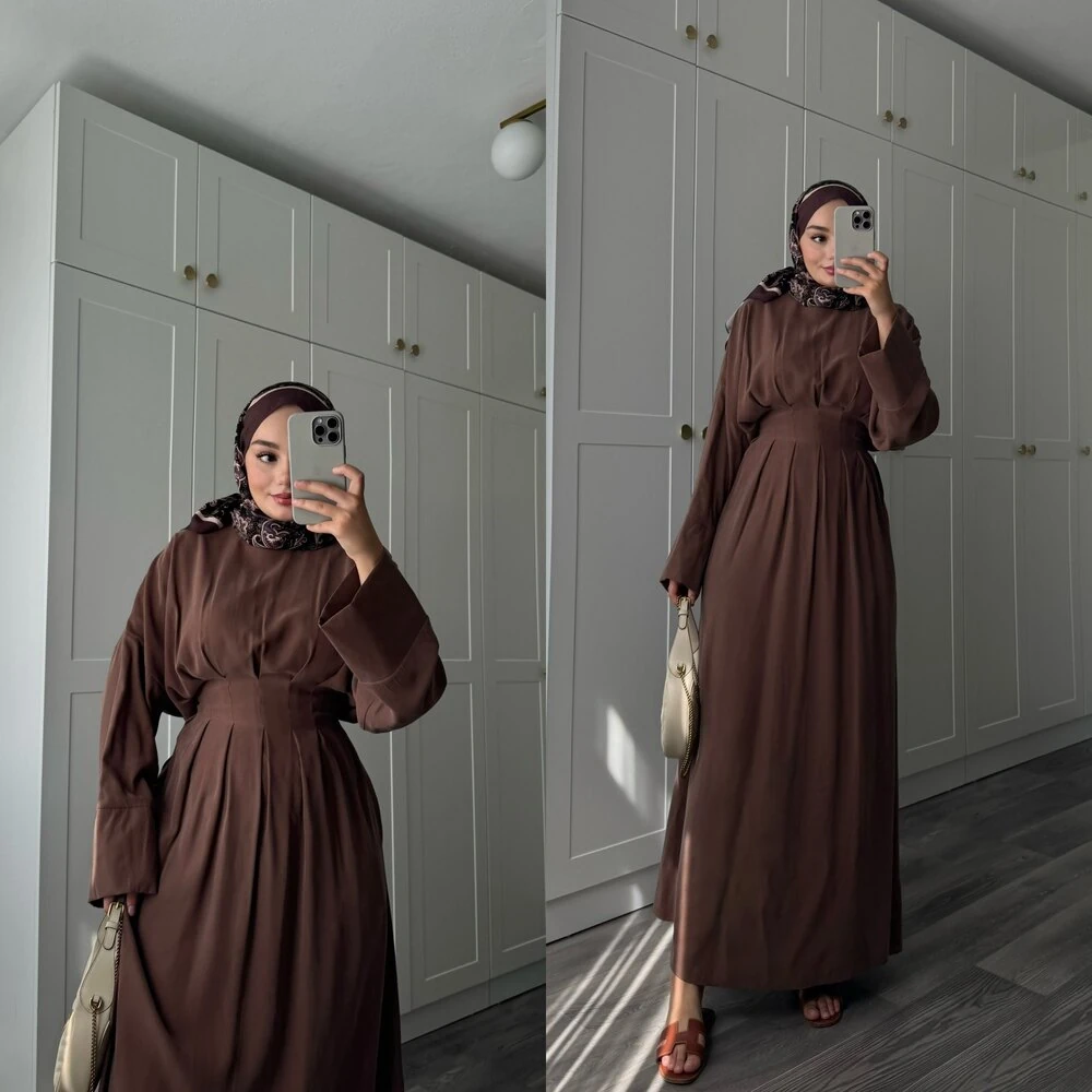 Kuğu Mevsimlik Elbise Kahve