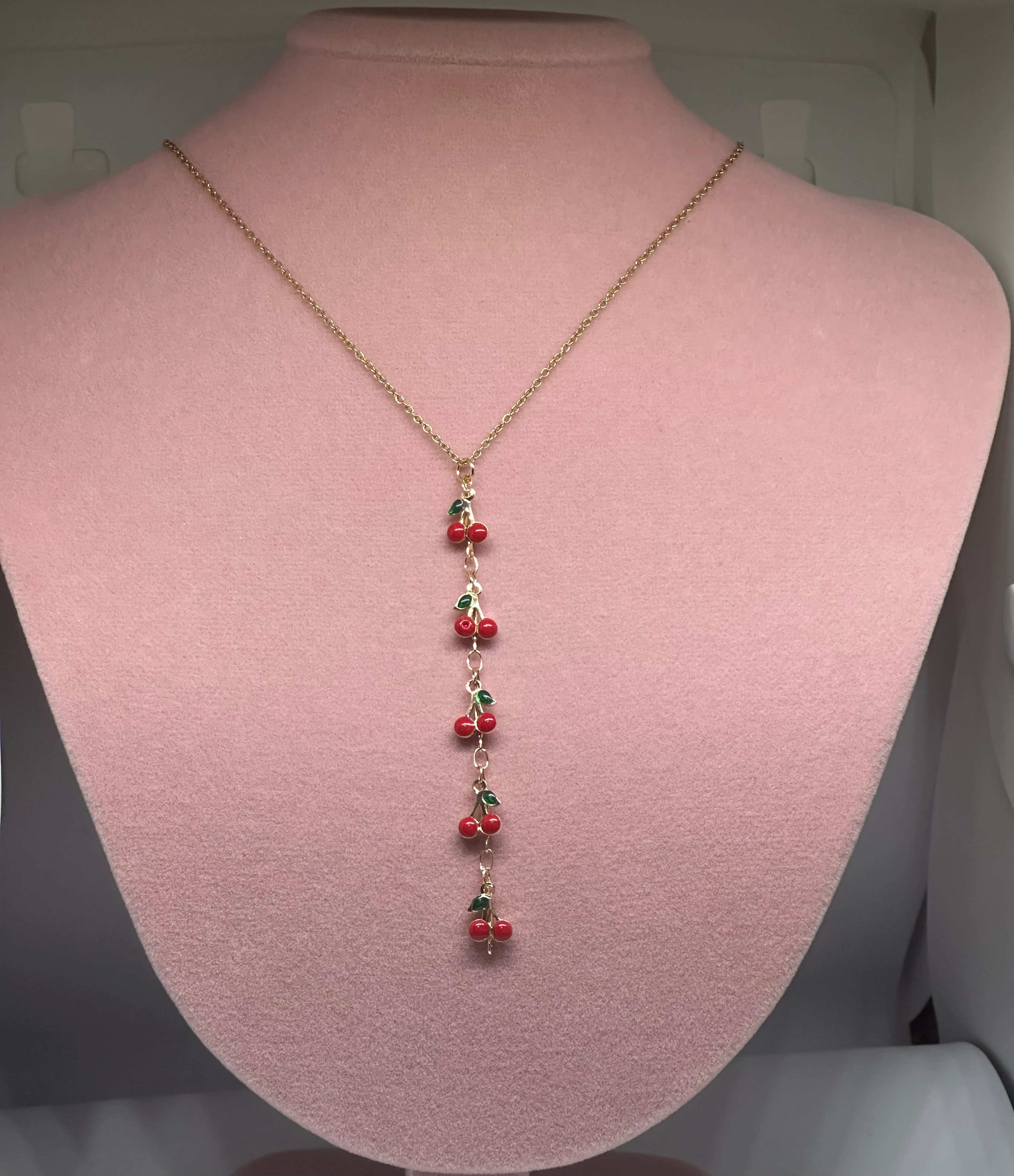 Kiraz Detaylı Y Kolye