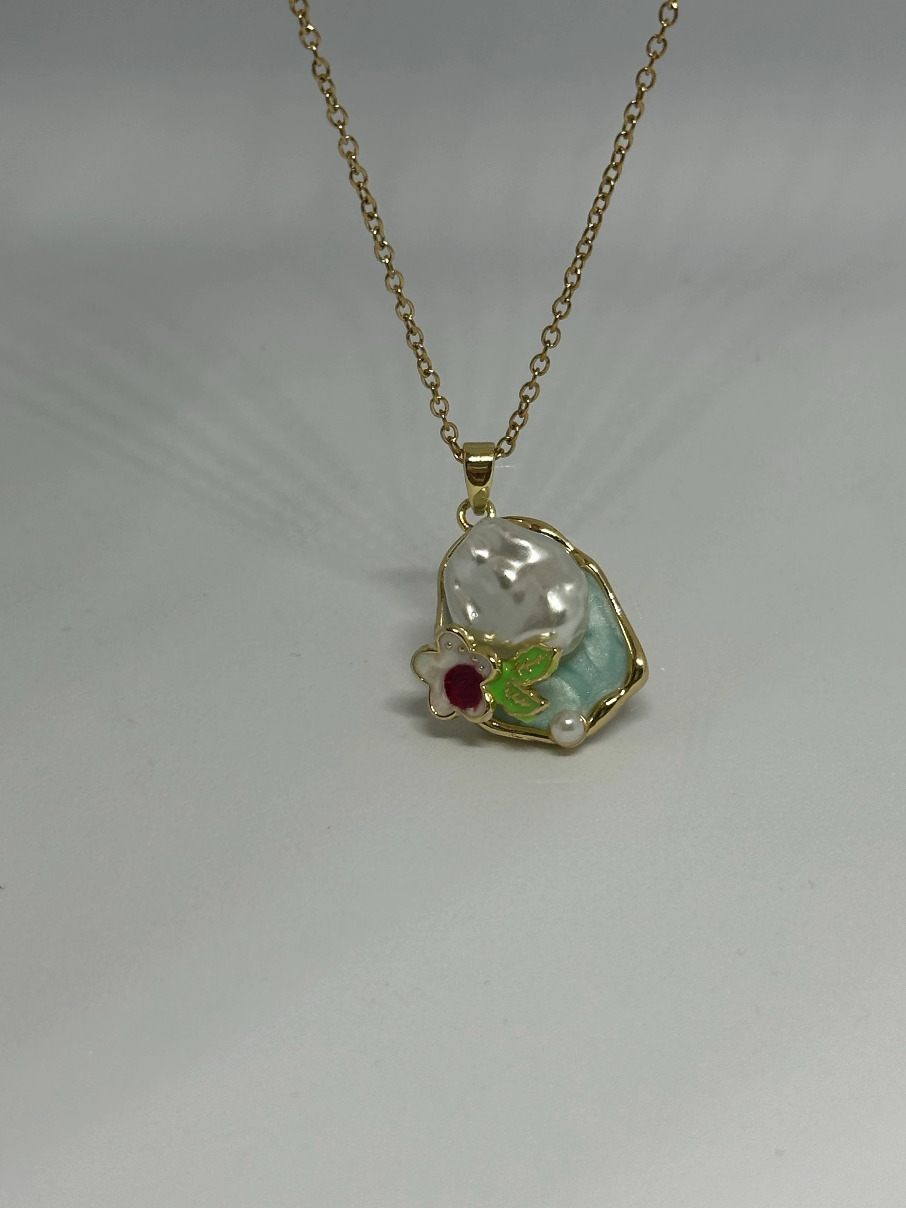 İncili Zarif Sanat Kolye