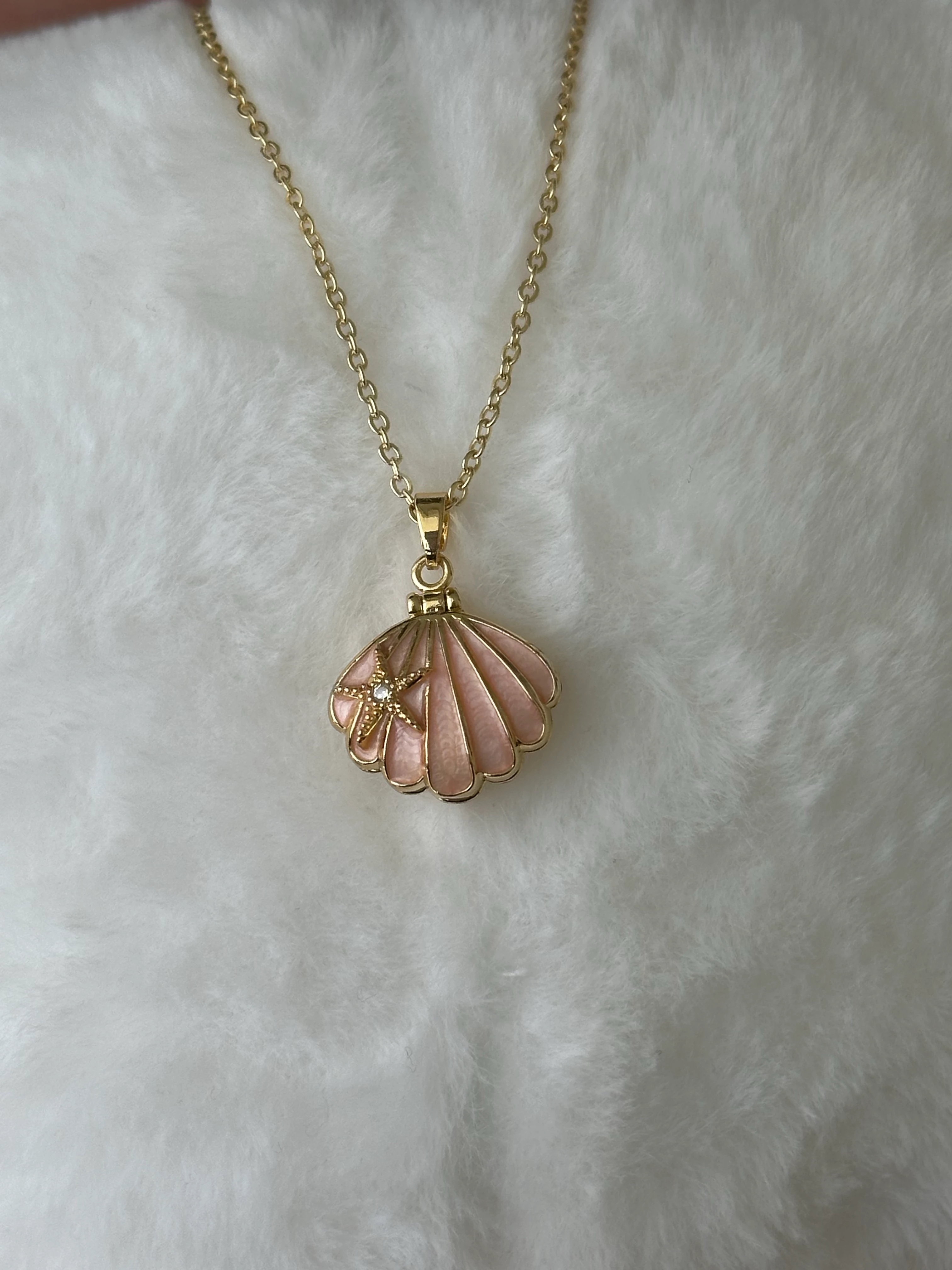 Çelik | Pembe İstiridye Açılır Kapanır Kolye