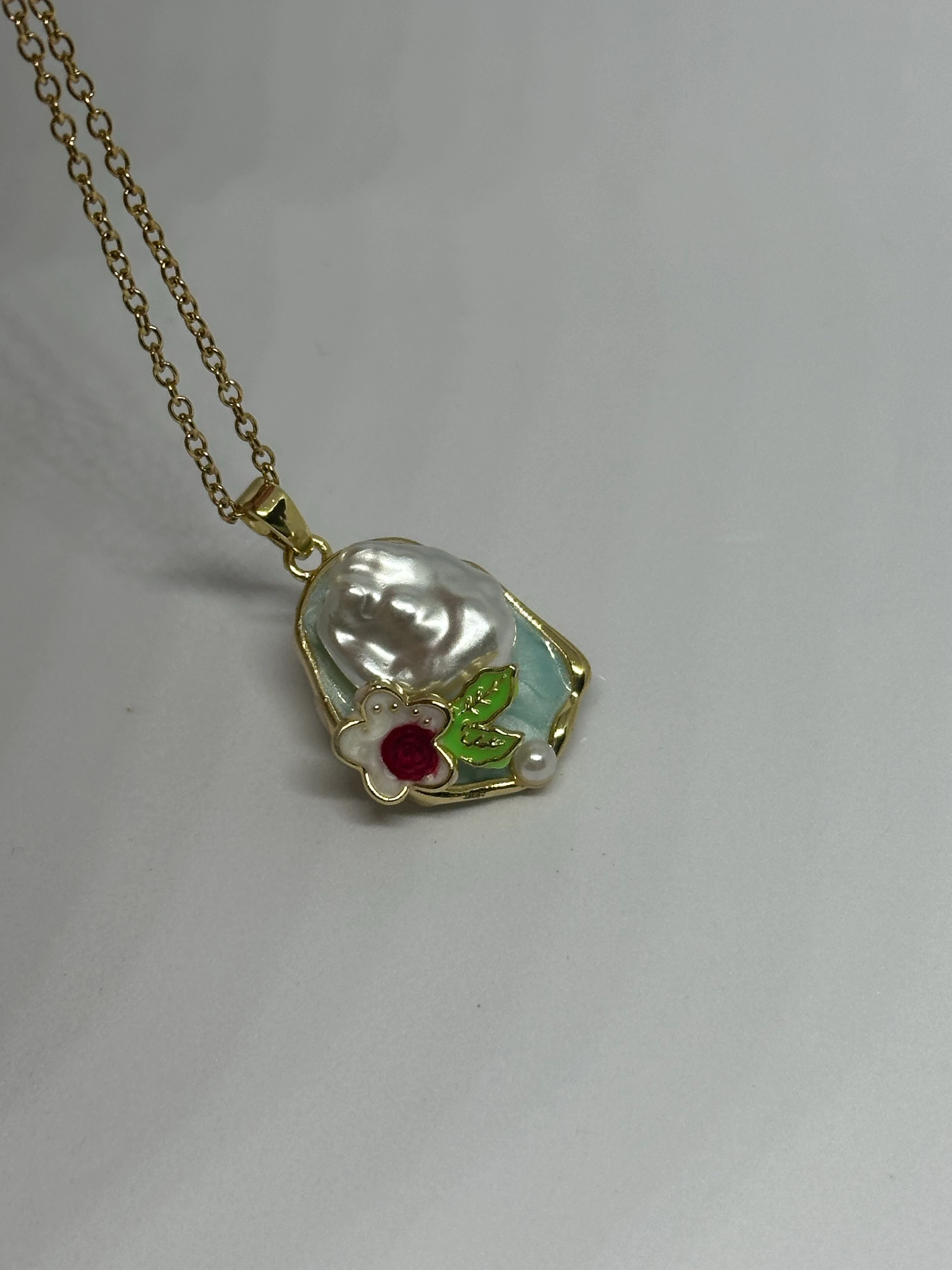 İncili Zarif Sanat Kolye