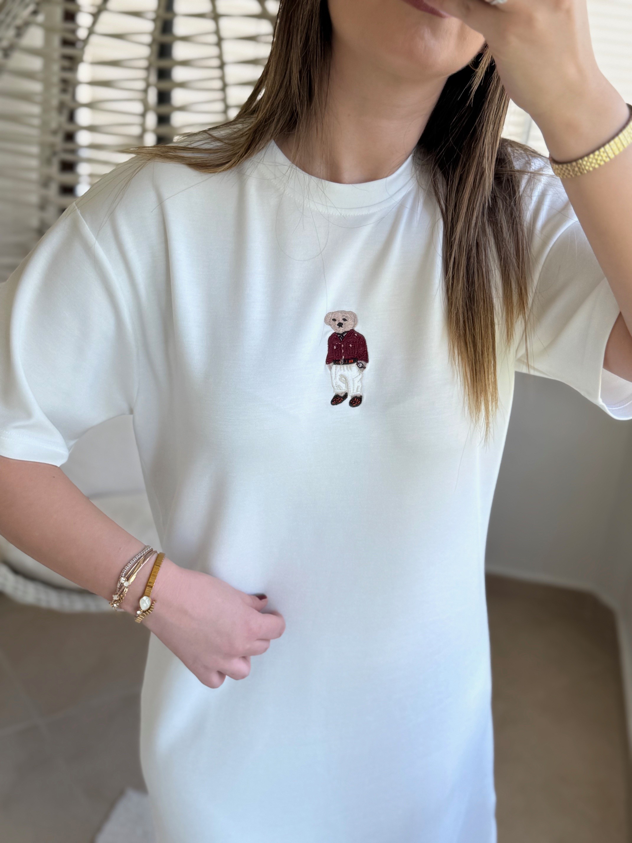 Yırtmaç Detaylı Teddy Nakışlı Penye Elbise