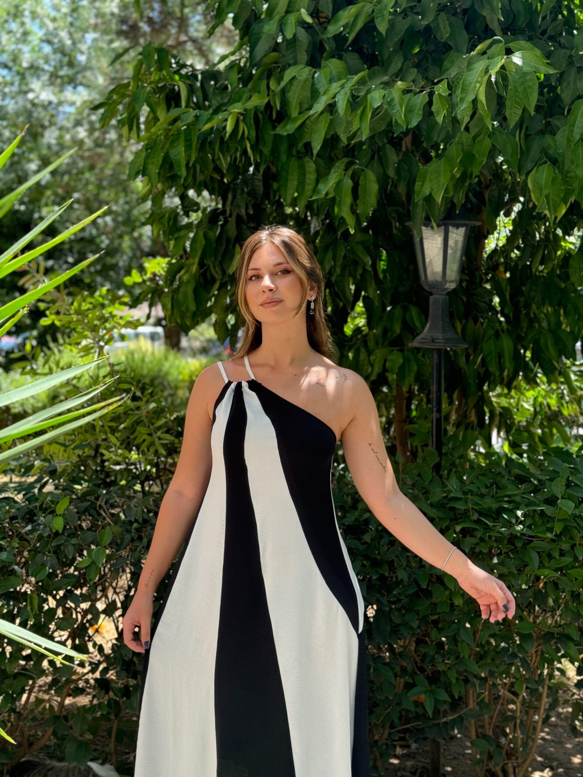 Siyah