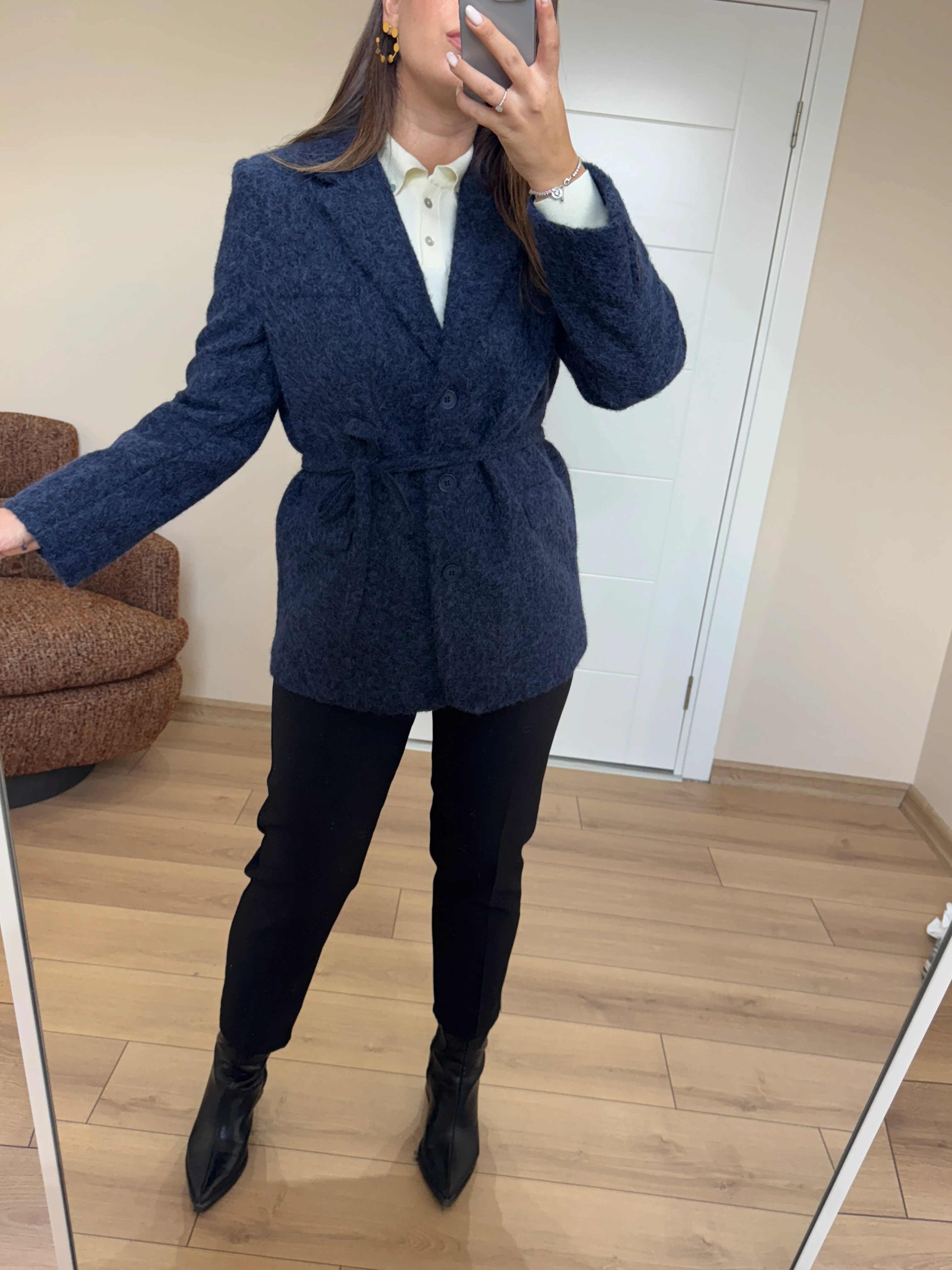 Buklet Belden Bağlamalı Kaşe Ceket