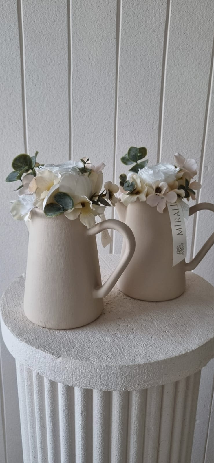 Seramik sürahi vazo çiçek tasarımı