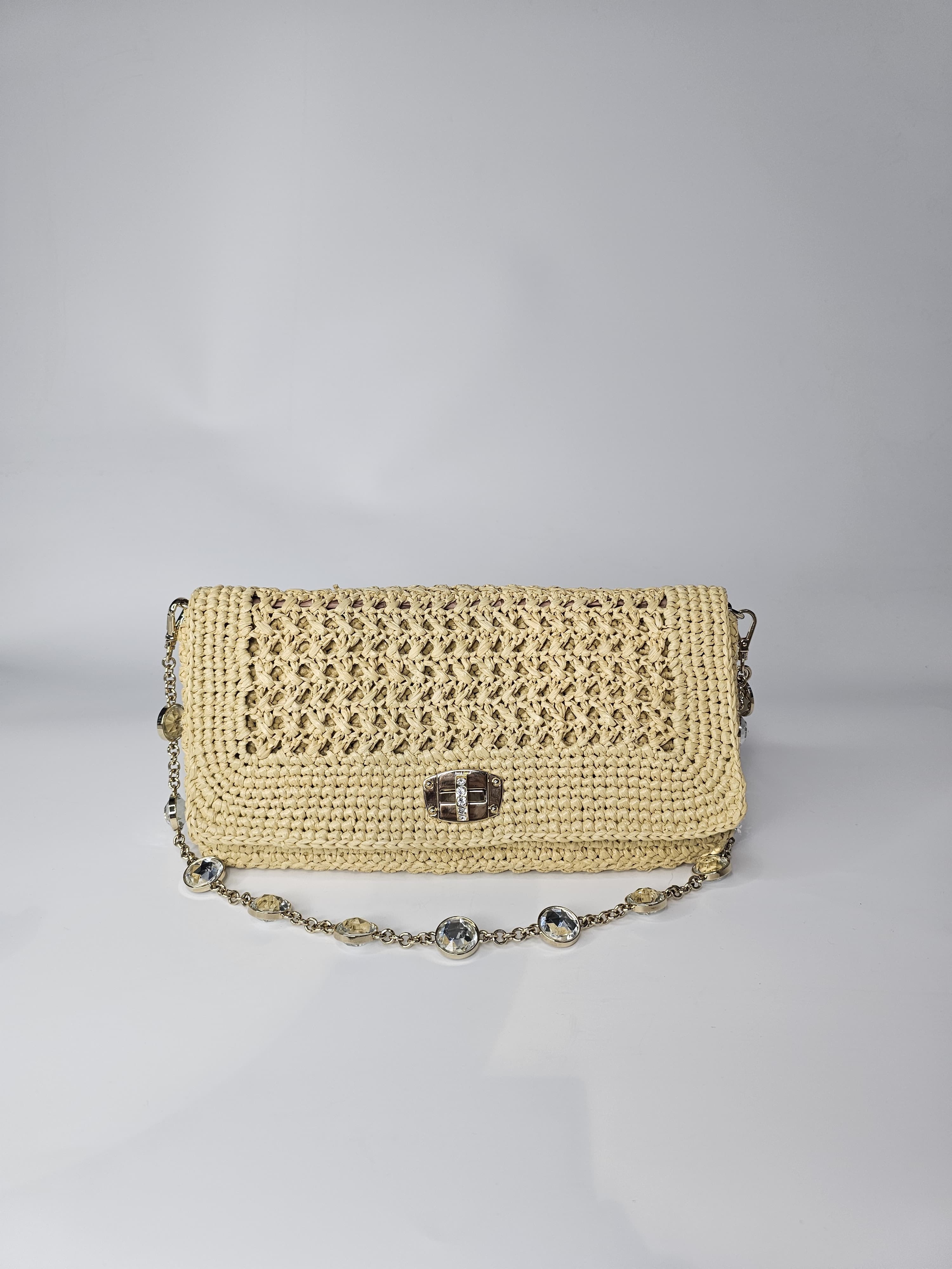 MIU MIU STRAW SHOULDER BAG