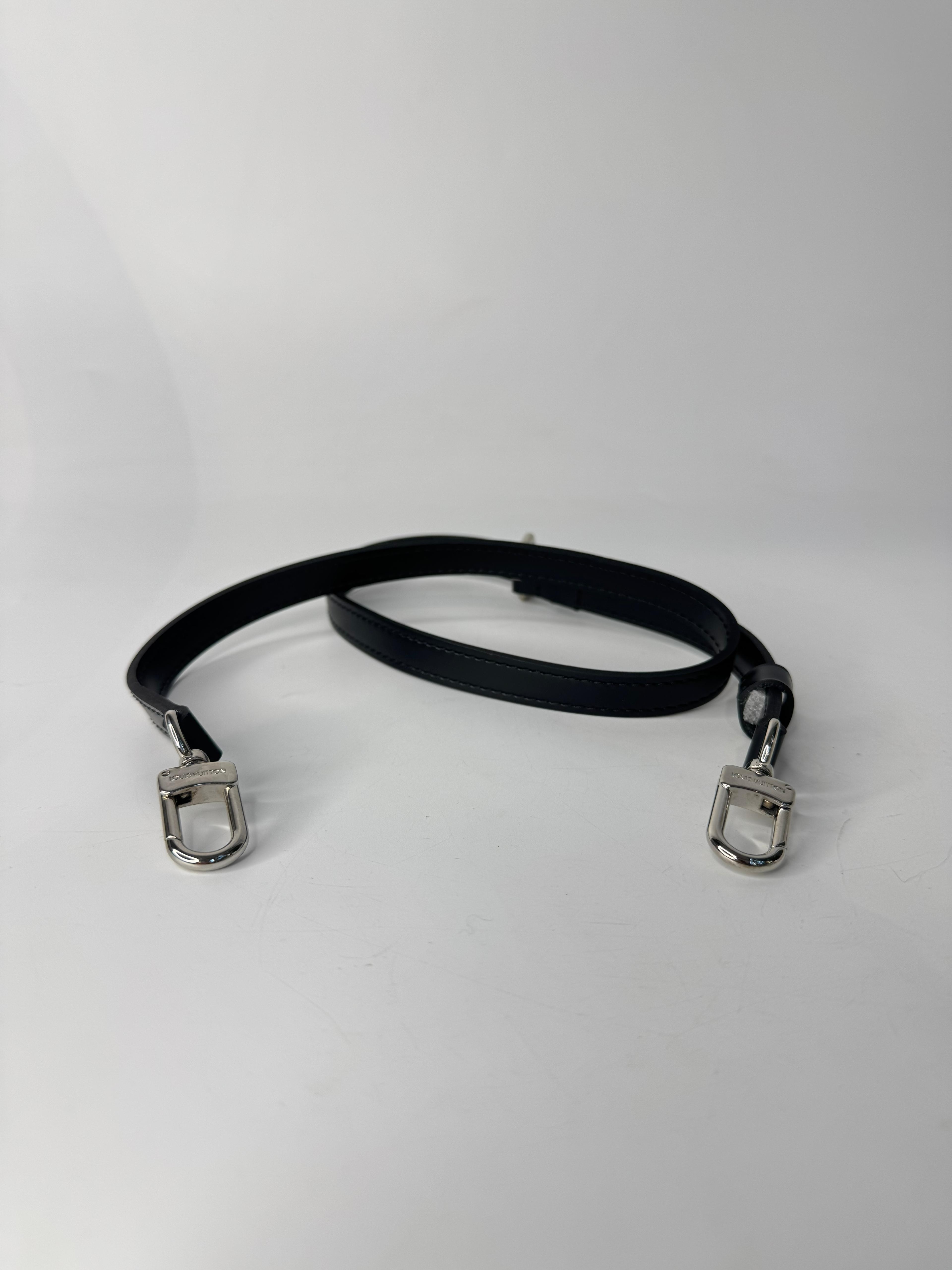 LOUIS VUITTON BAG HANGER