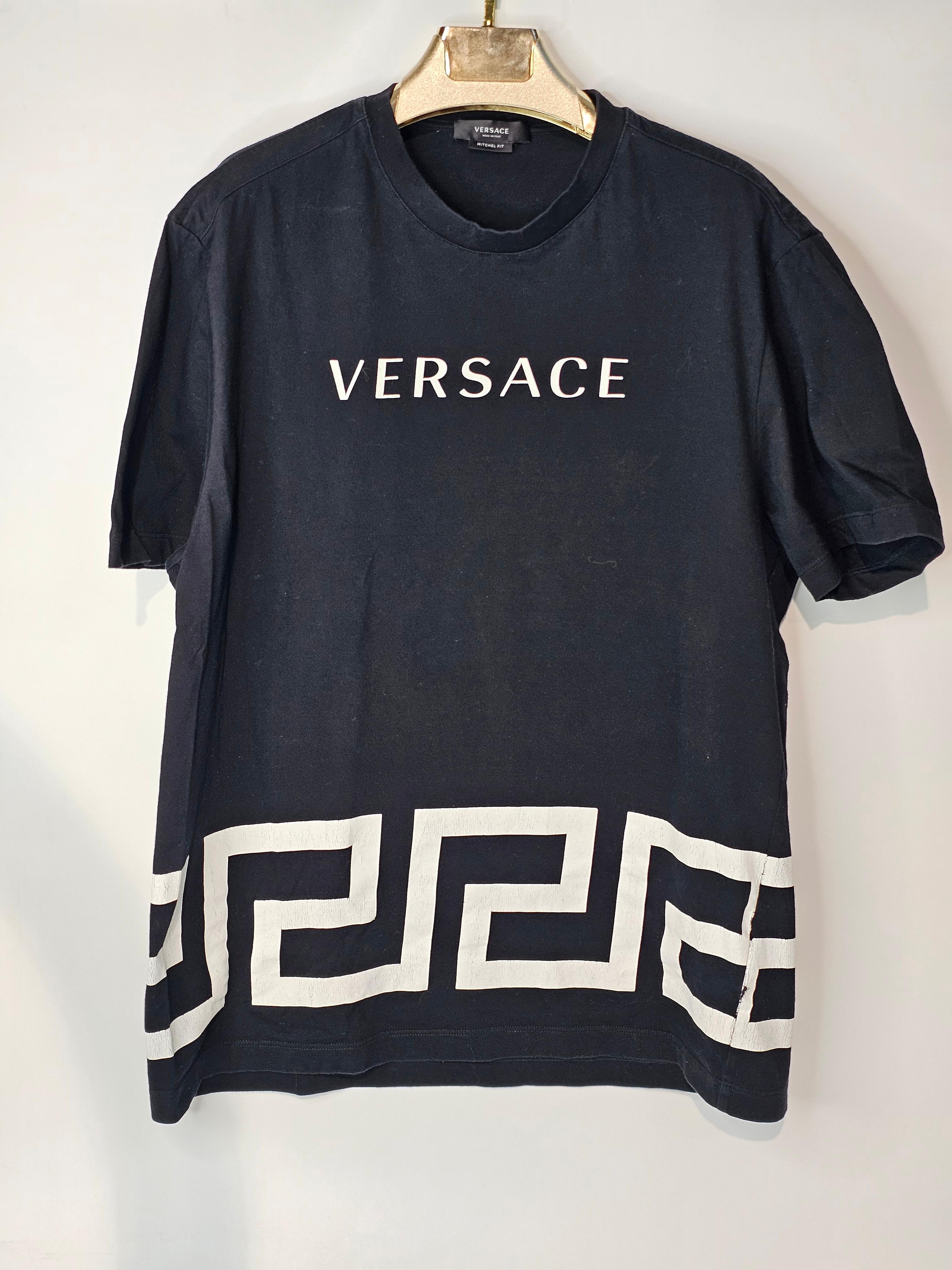 VERSACE