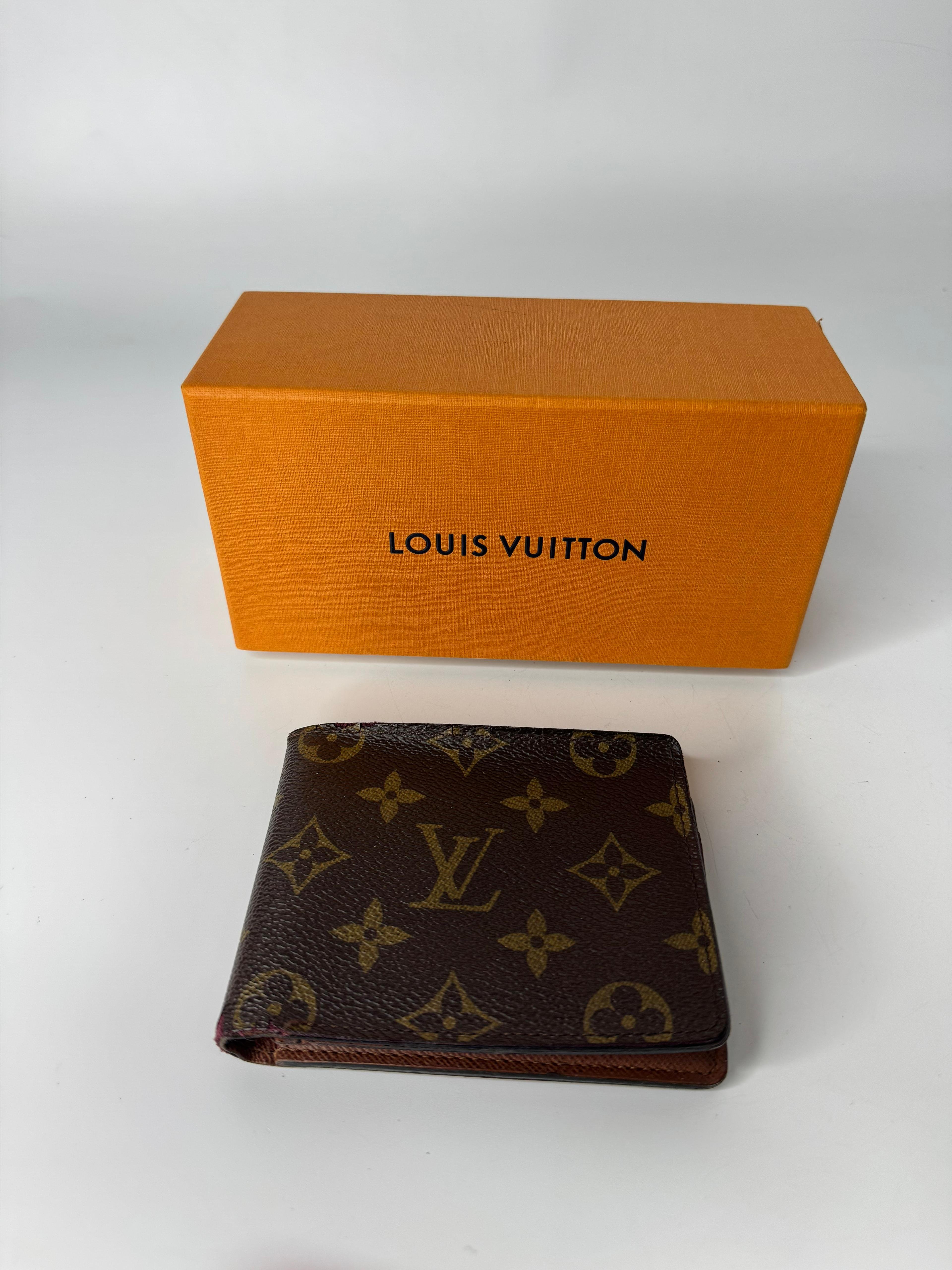 LOUIS VUITTON MONOGRAM WALLET