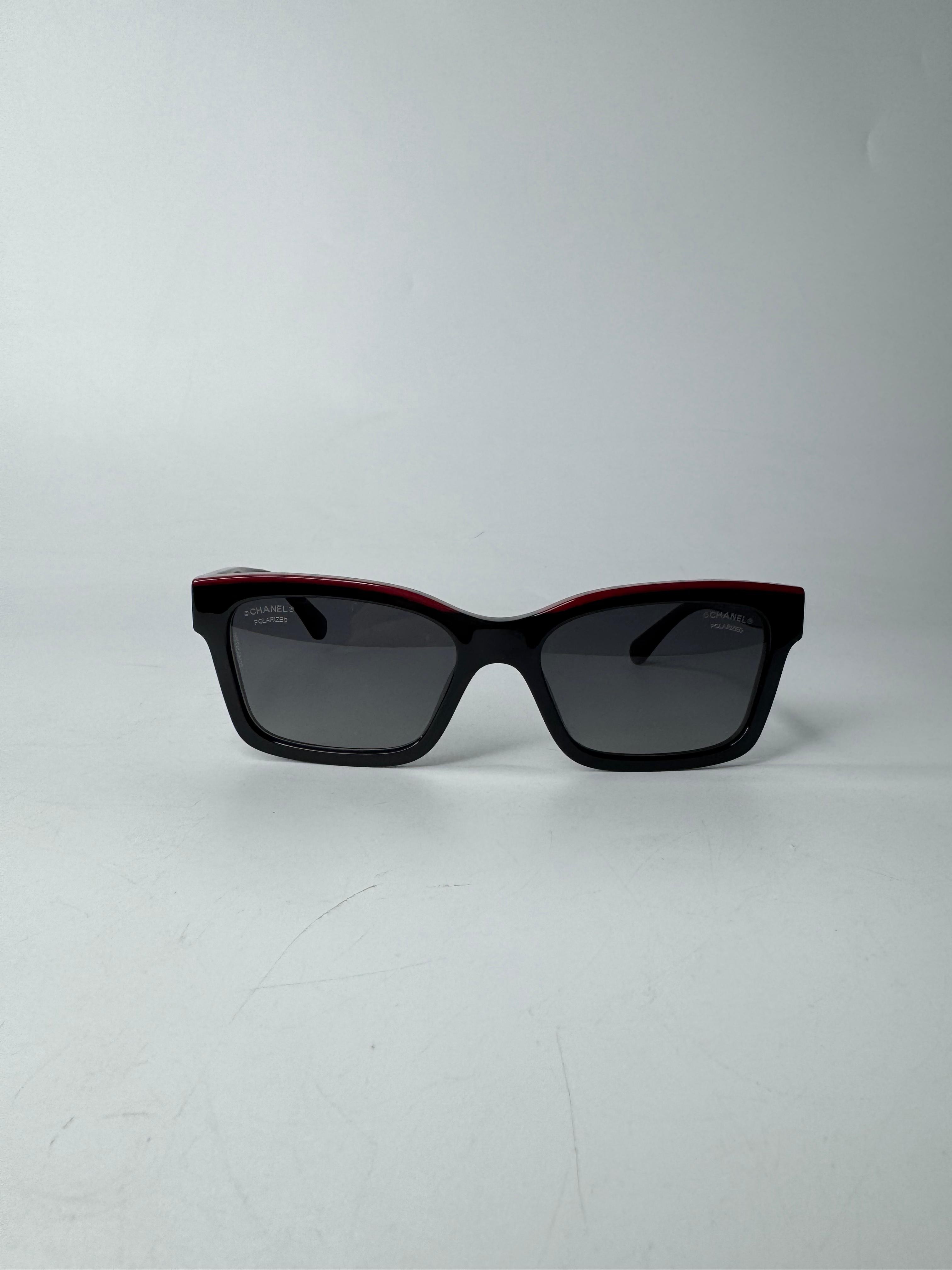 CHANEL SUN GLASSES