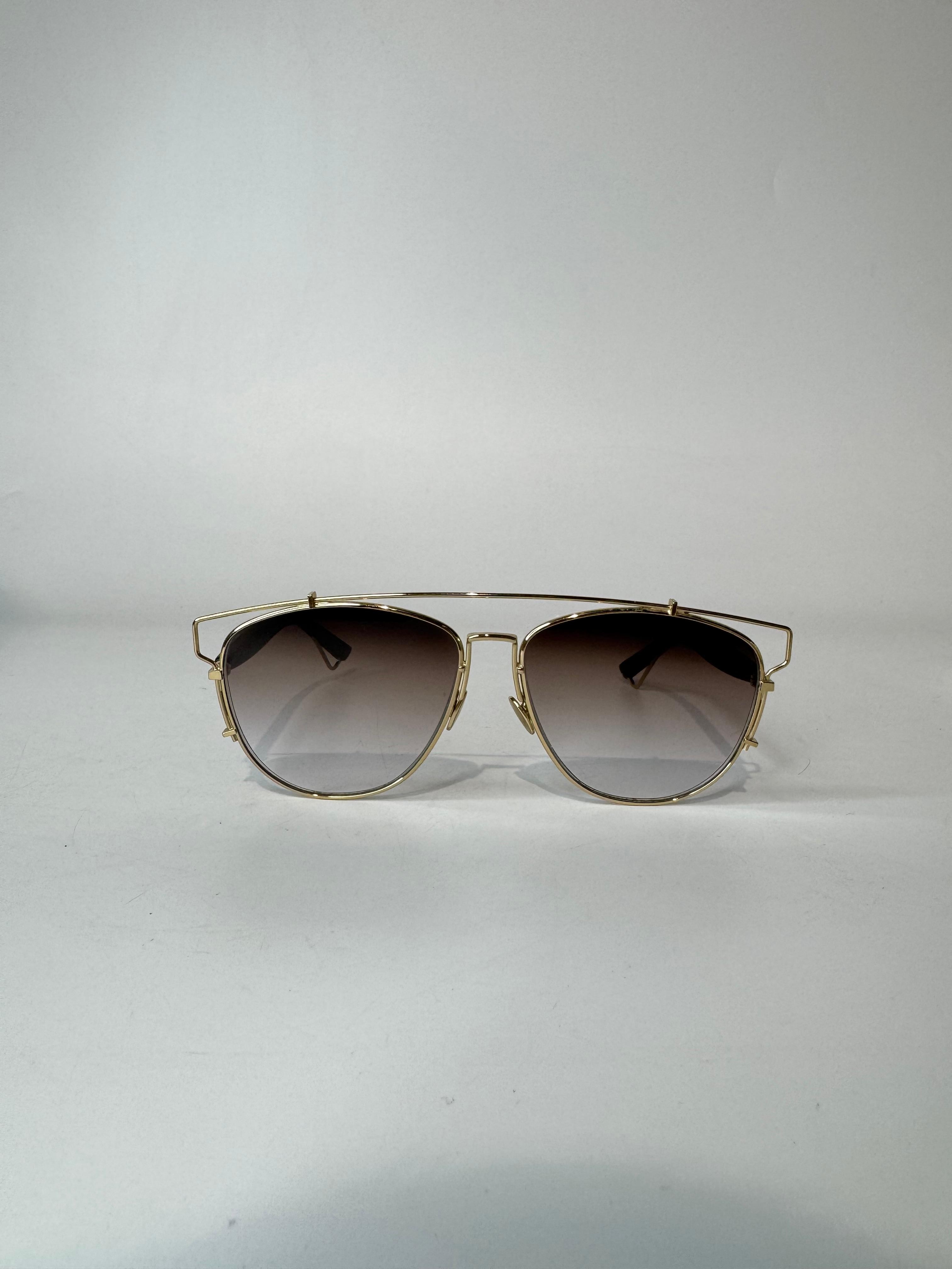 VALENTINO SUN GLASSES