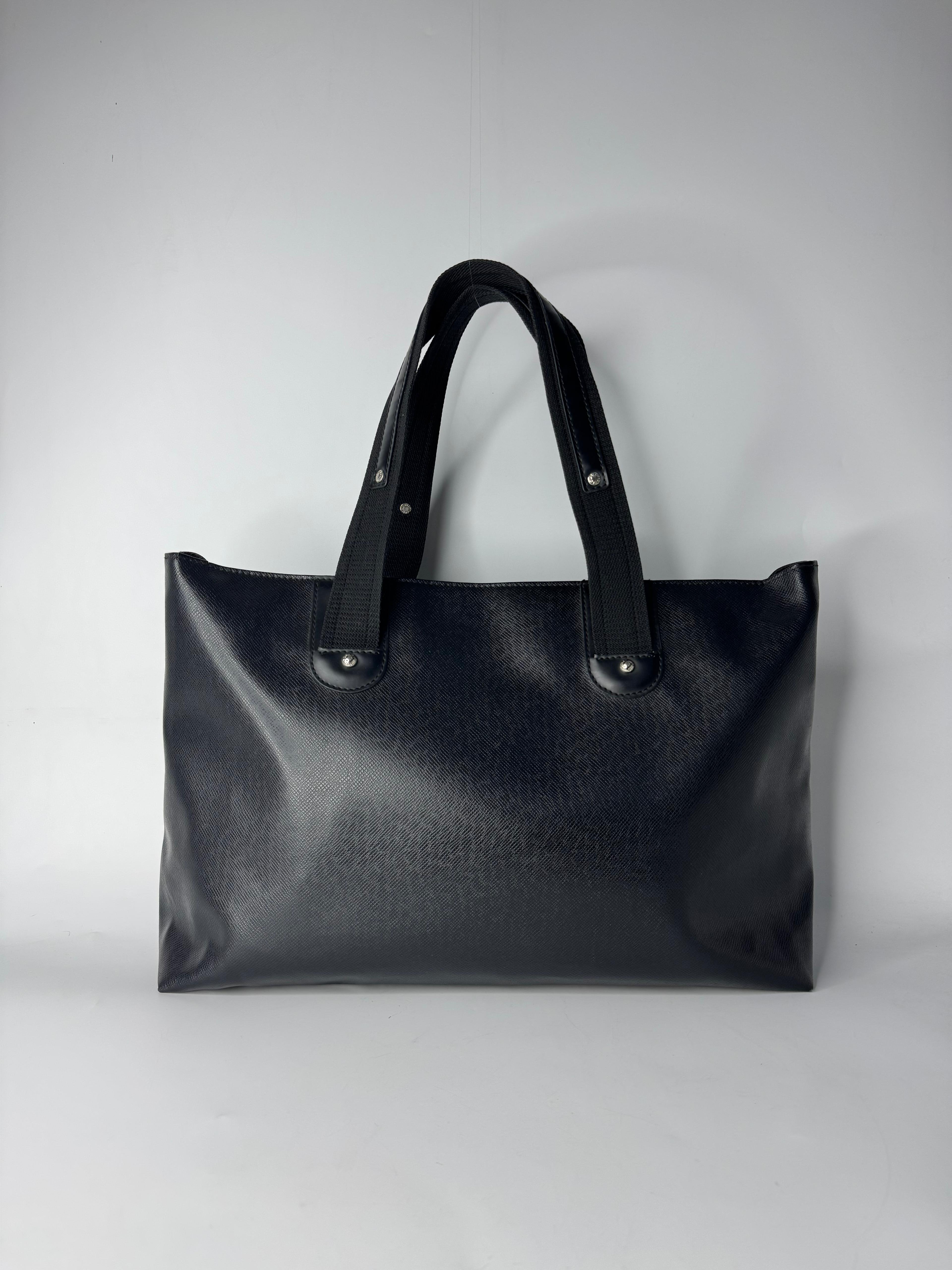 LOUIS VUITTON BLACK BAG
