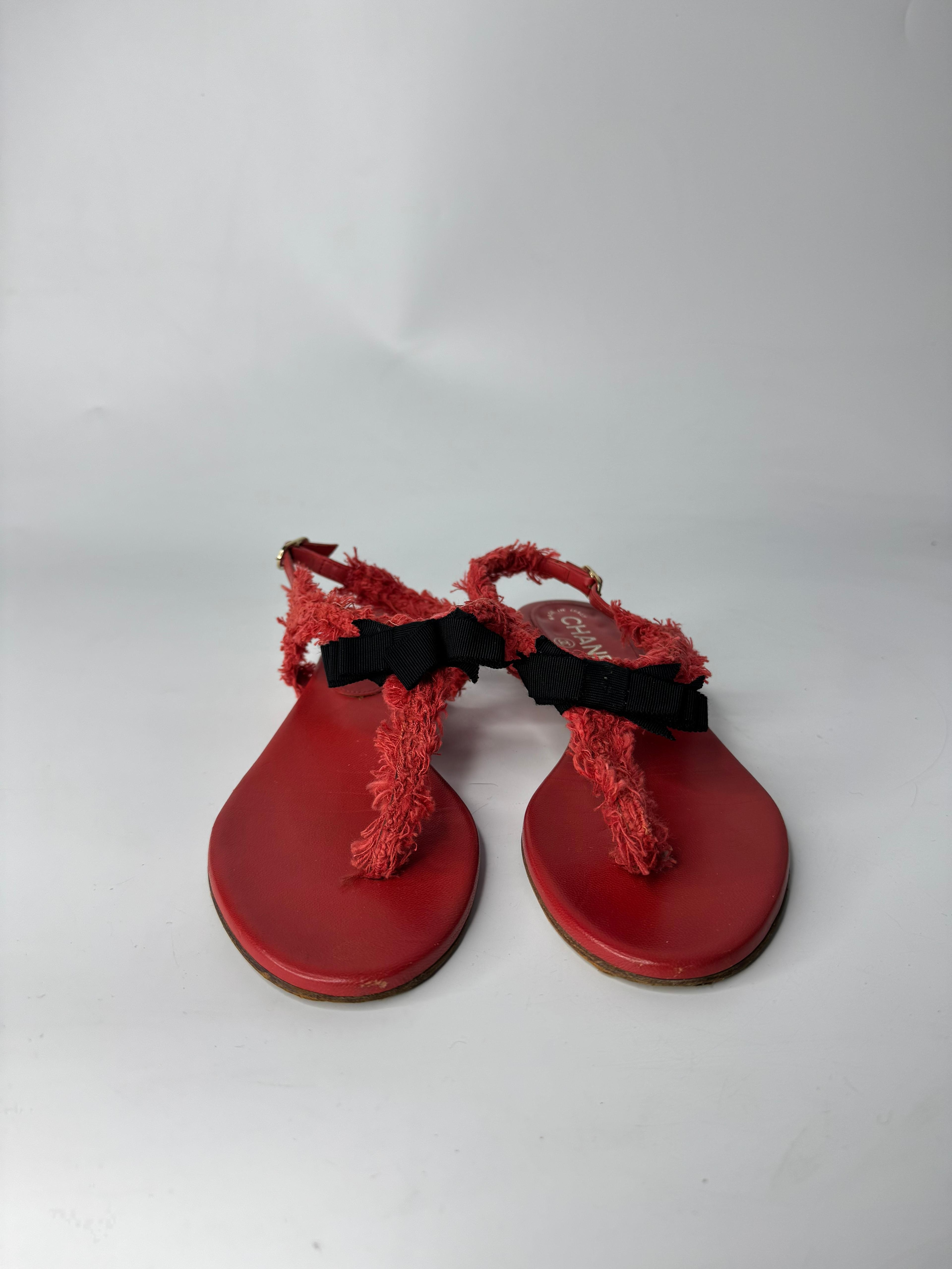 CHANEL SLIPPER