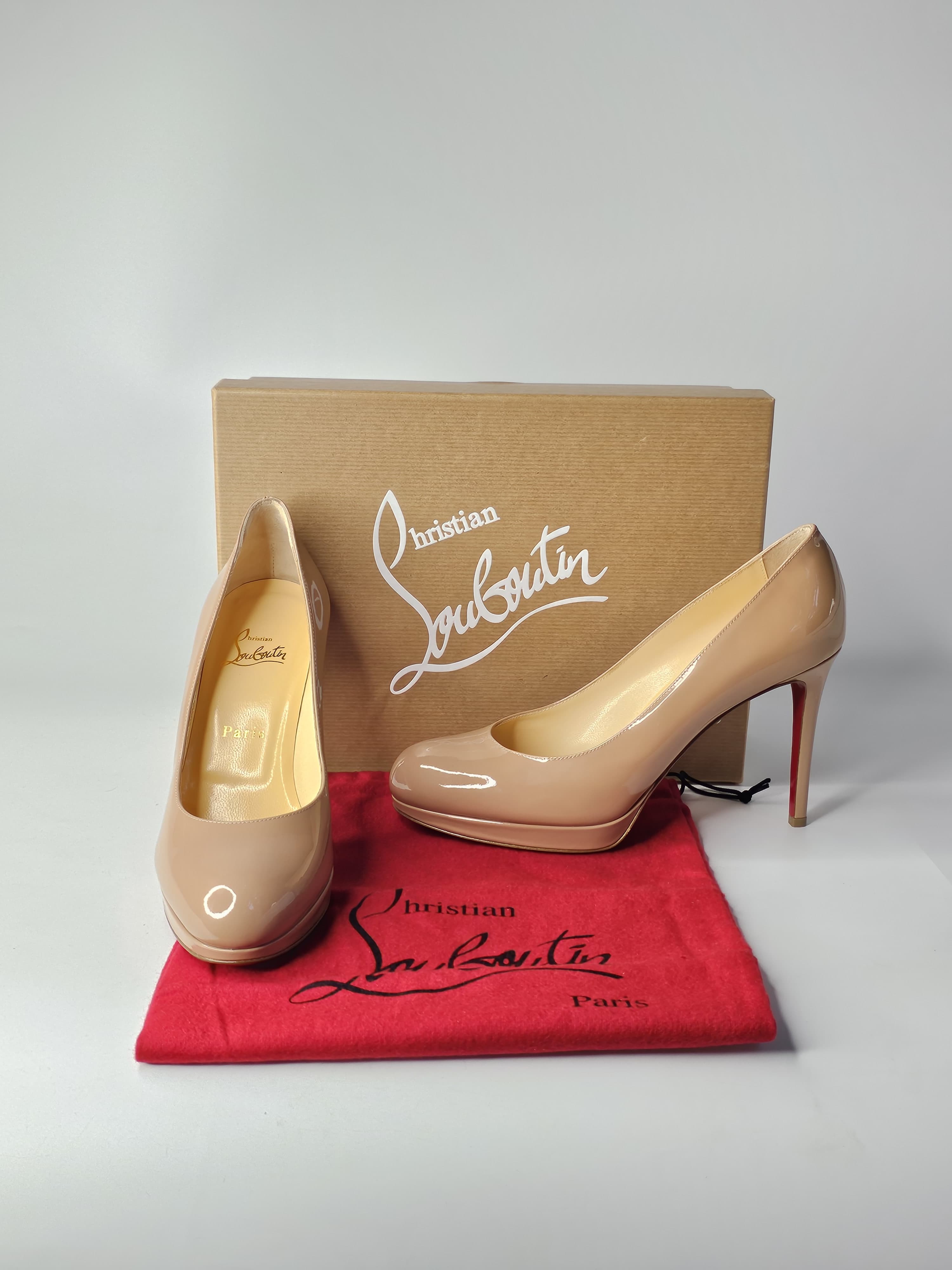 CHRISTIAN LOUBOUTIN