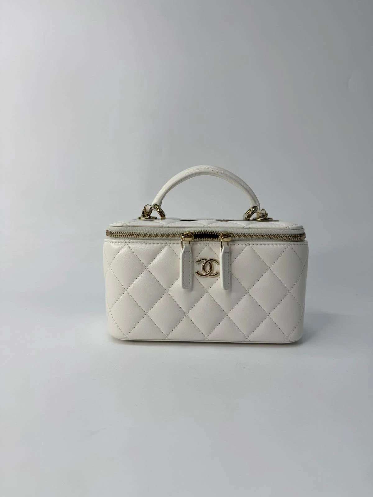 CHANEL VANITY CASE BAG