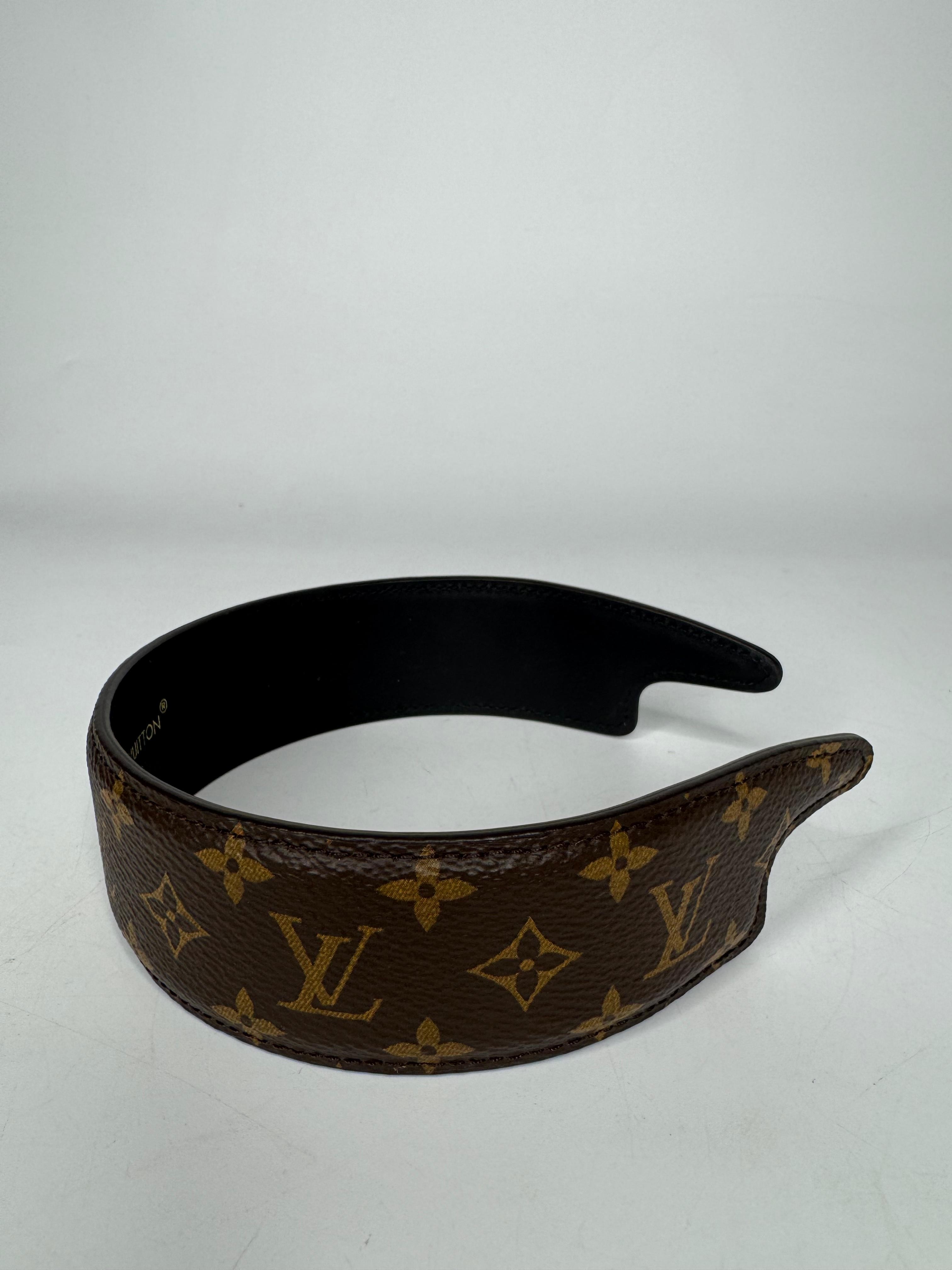 LOUIS VUITTON OUTLINE HEADBAND