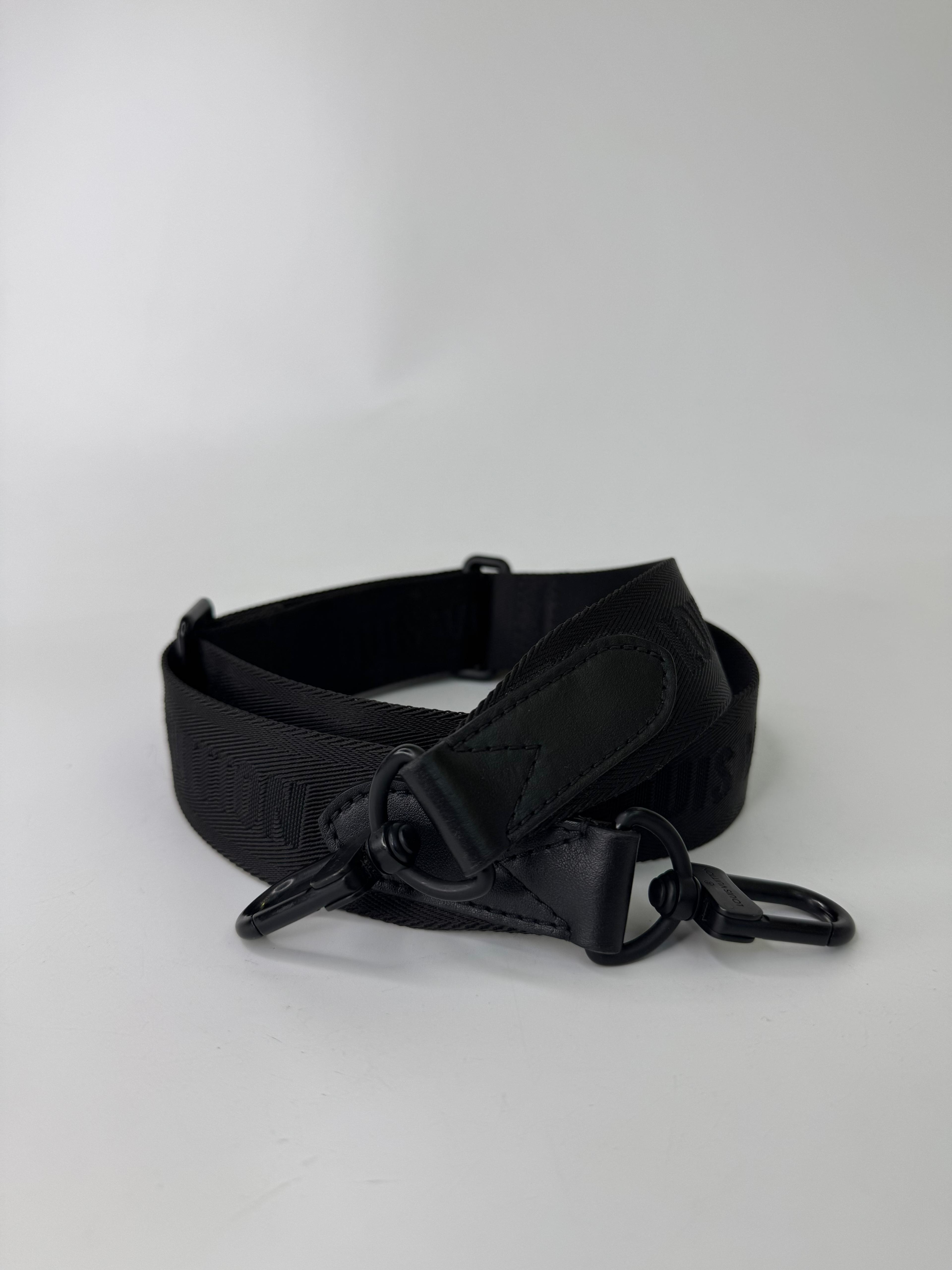 LOUIS VUITTON BAG HANGER