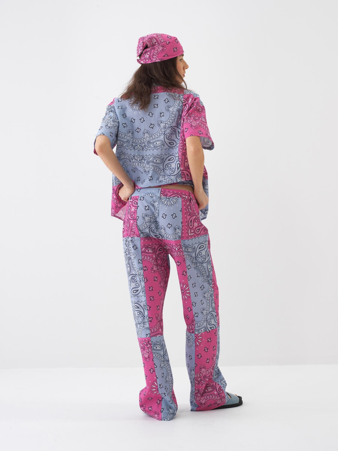 PEMBE OVERSIZE PAMUKLU PANTALON