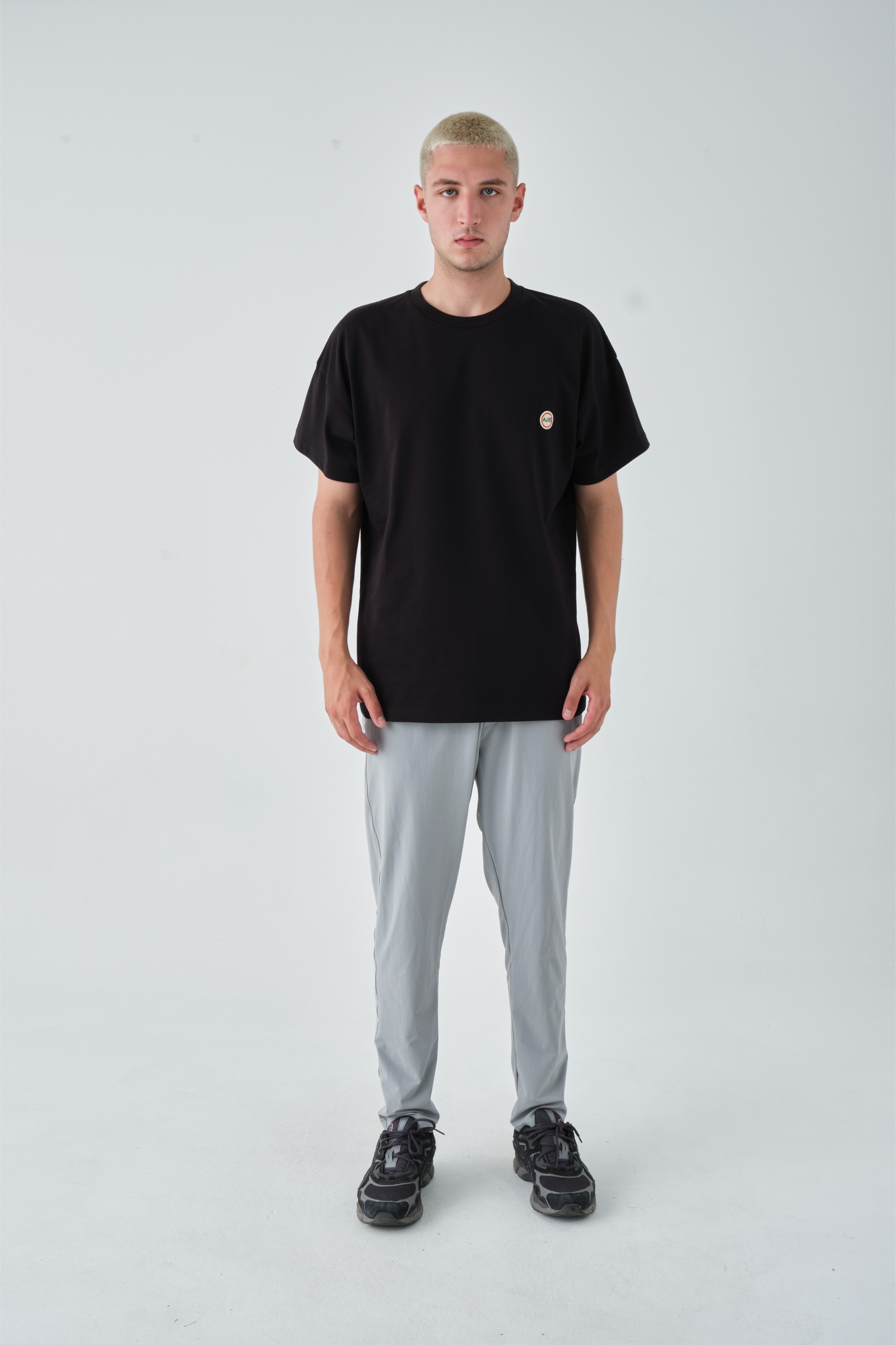 Basic Bisiklet Yaka Oversize Tişört - Siyah