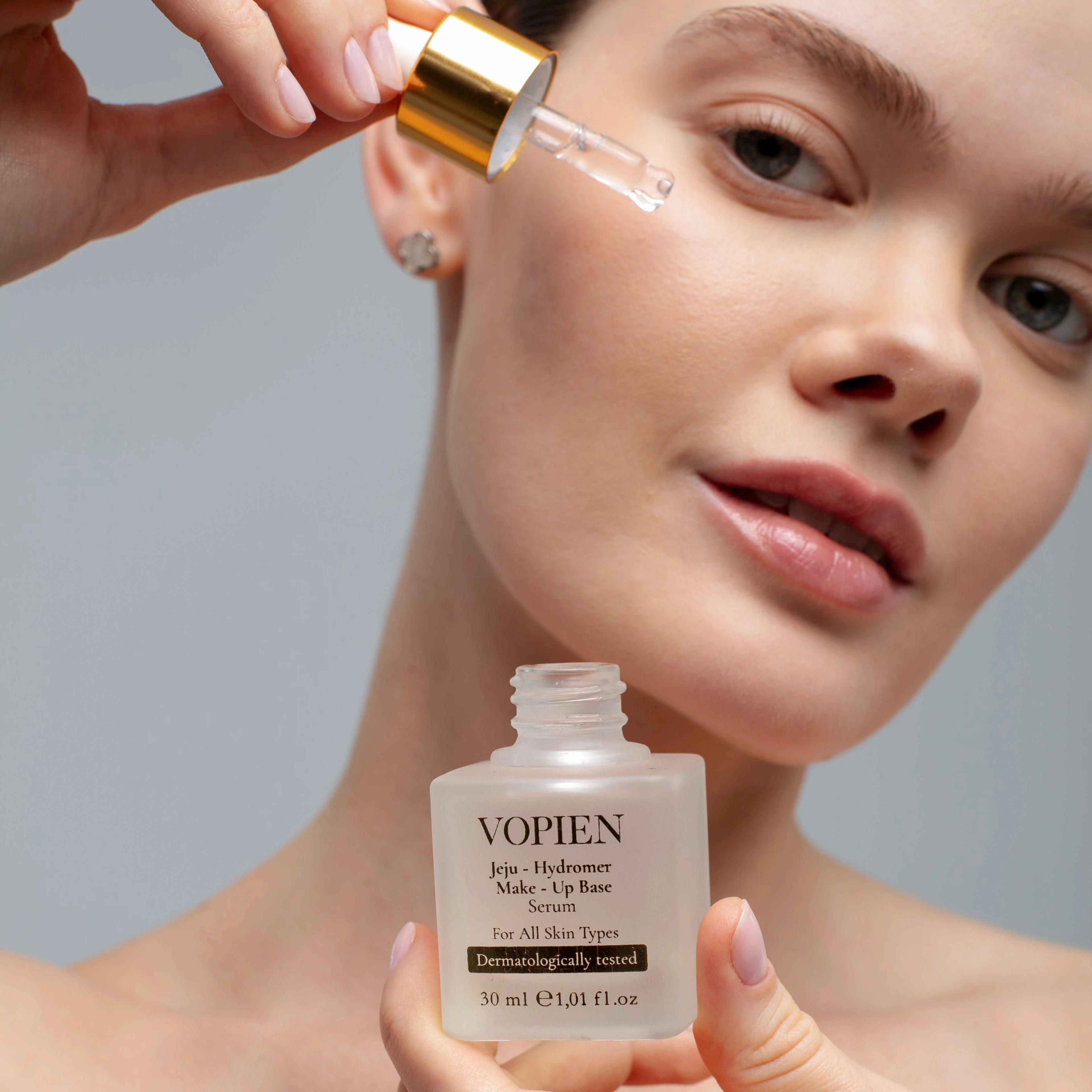 JEJU – HYDROMER MAKE UP BASE SERUM – Saf Canlandırıcı Makyaj Altı Baz Serum