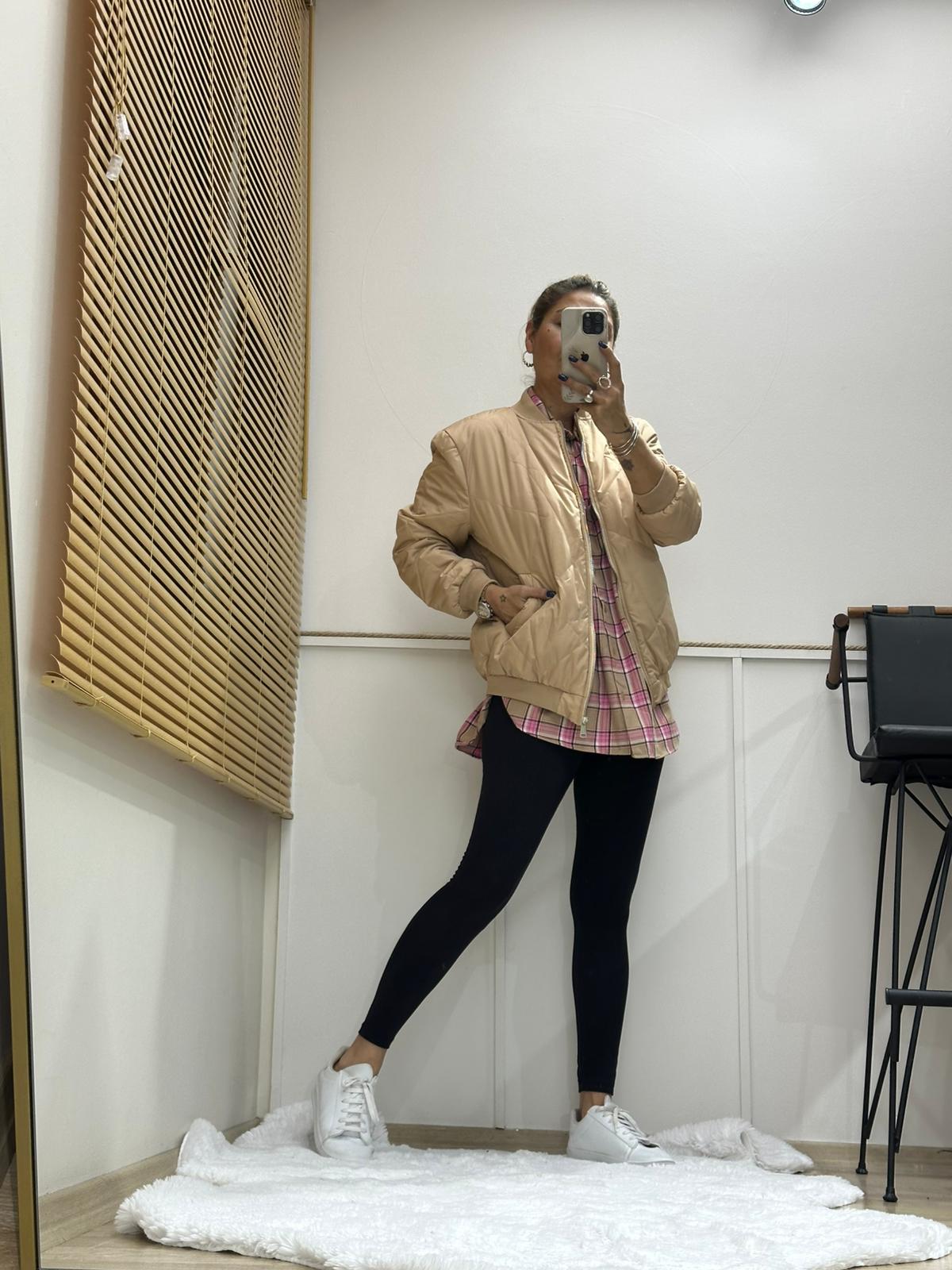 KAPÜTONE DOLGULU MONT