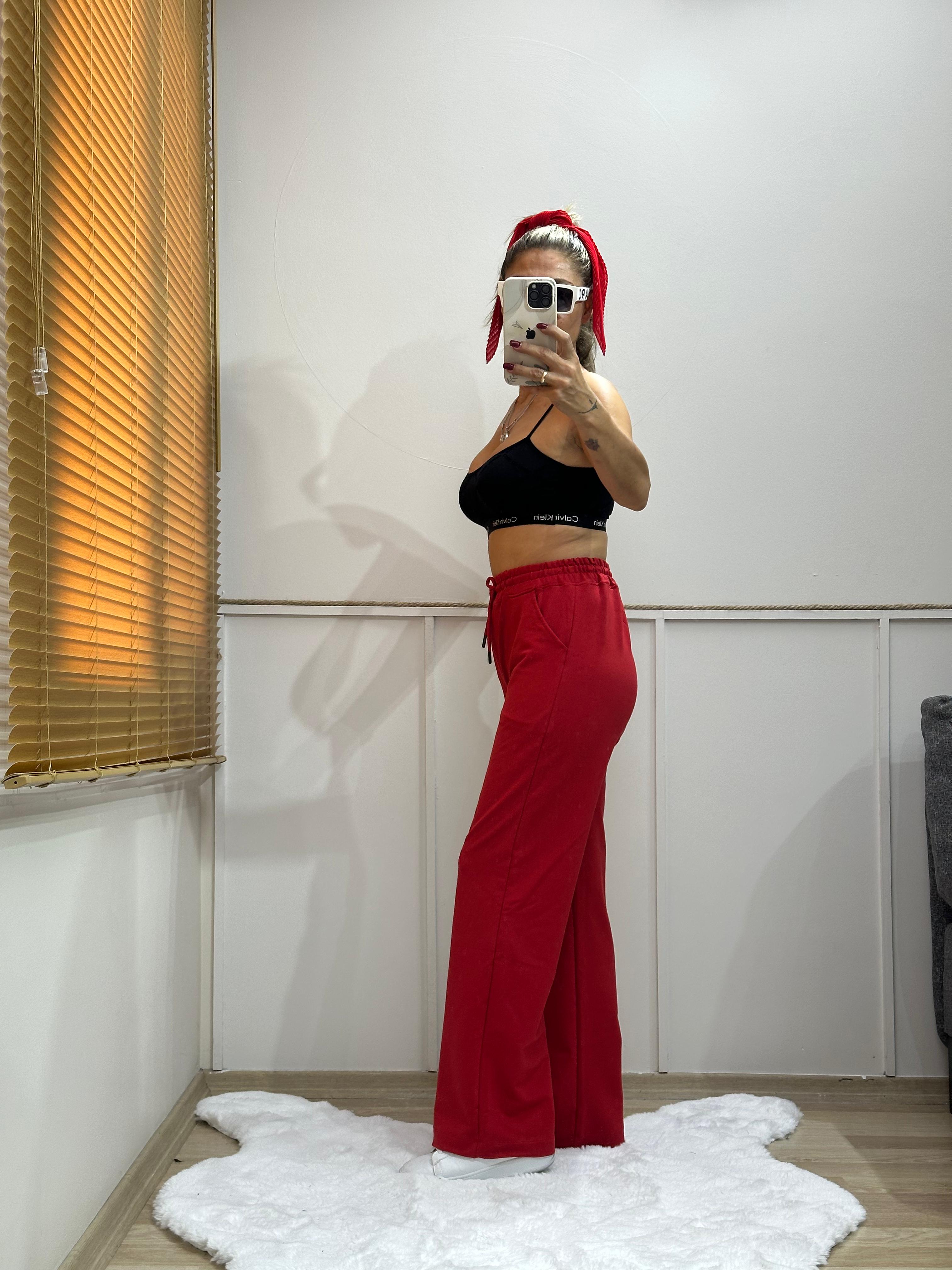 VERA EŞOFMAN ALTI