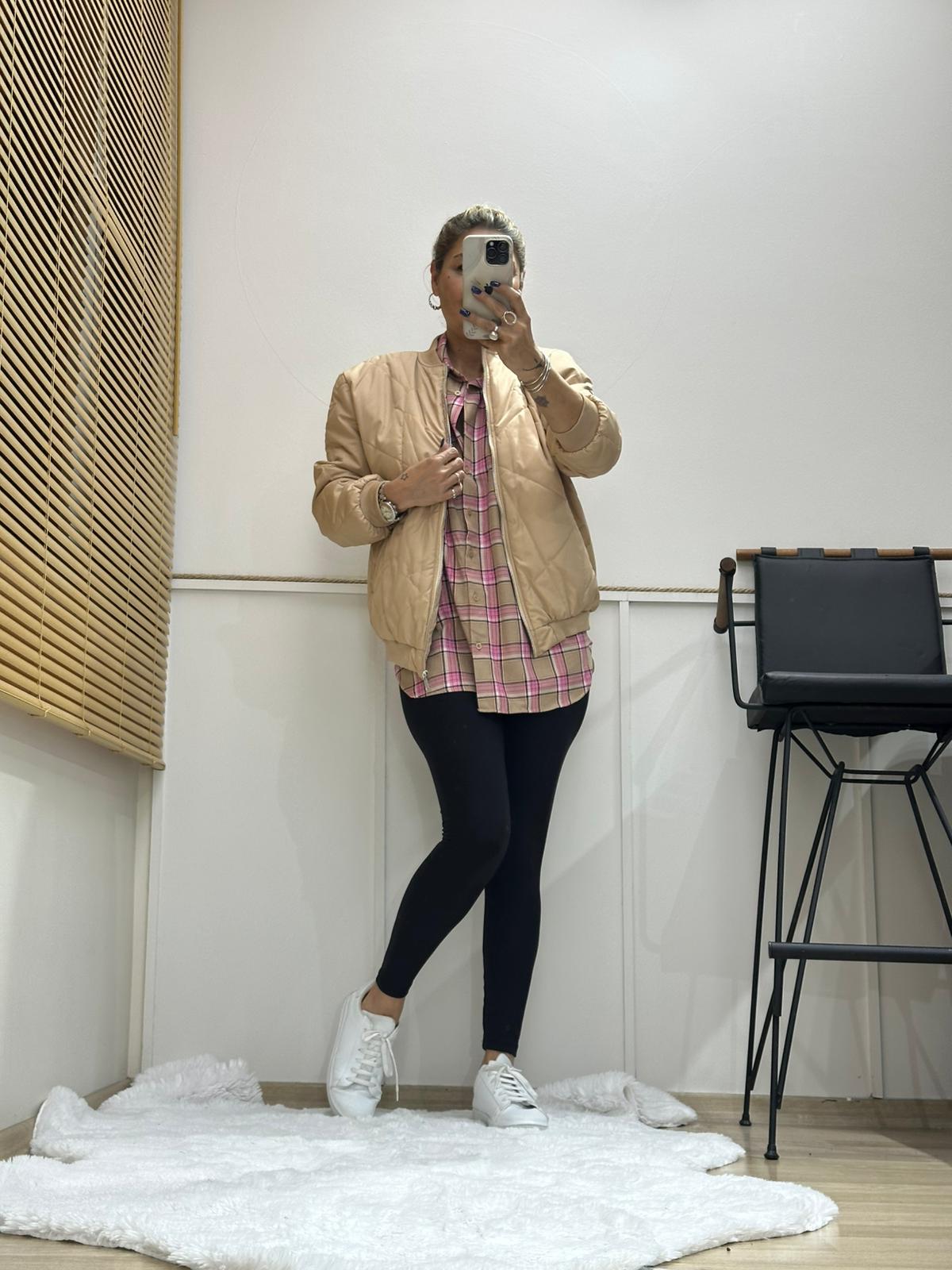 KAPÜTONE DOLGULU MONT