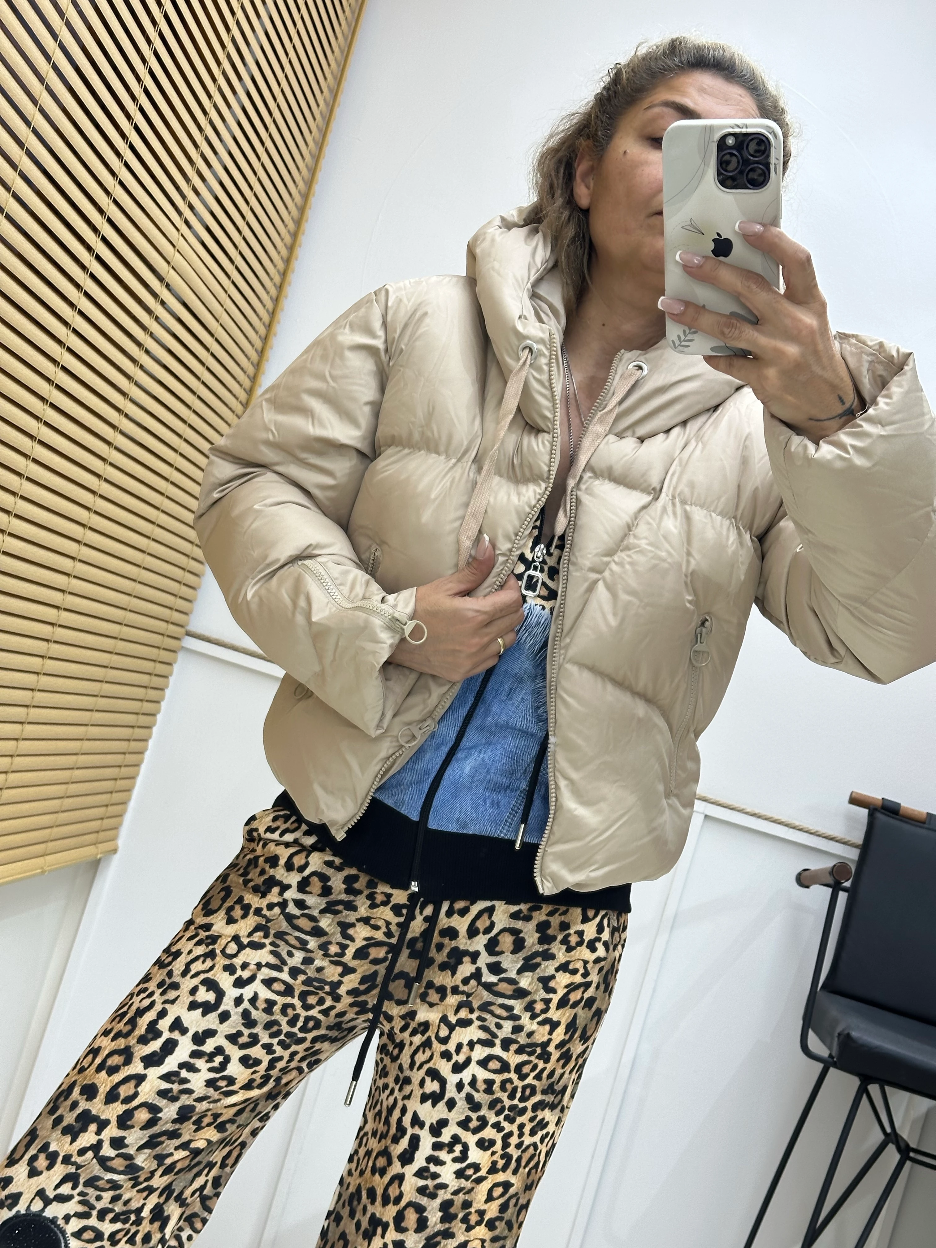 CELYCEY ŞİŞME MONT