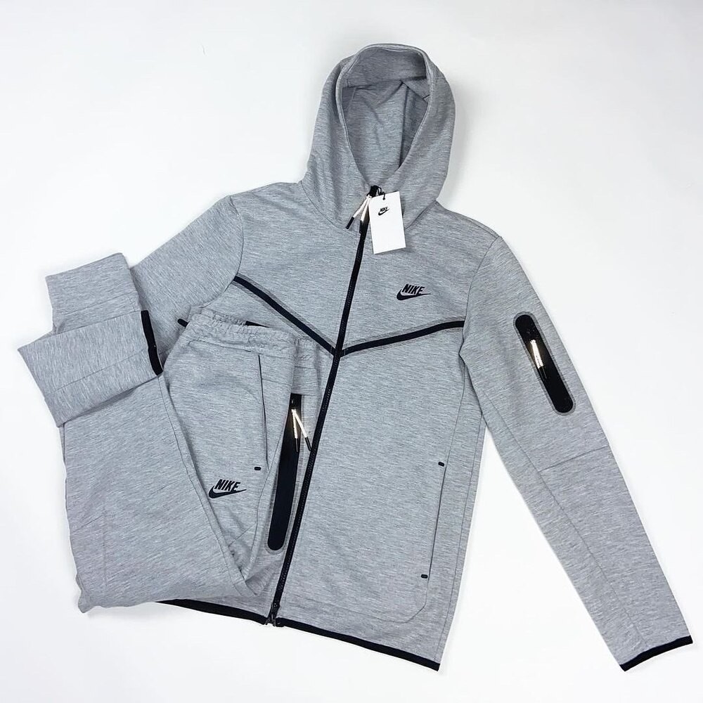 Nike Tech Fleece Takım - Grey