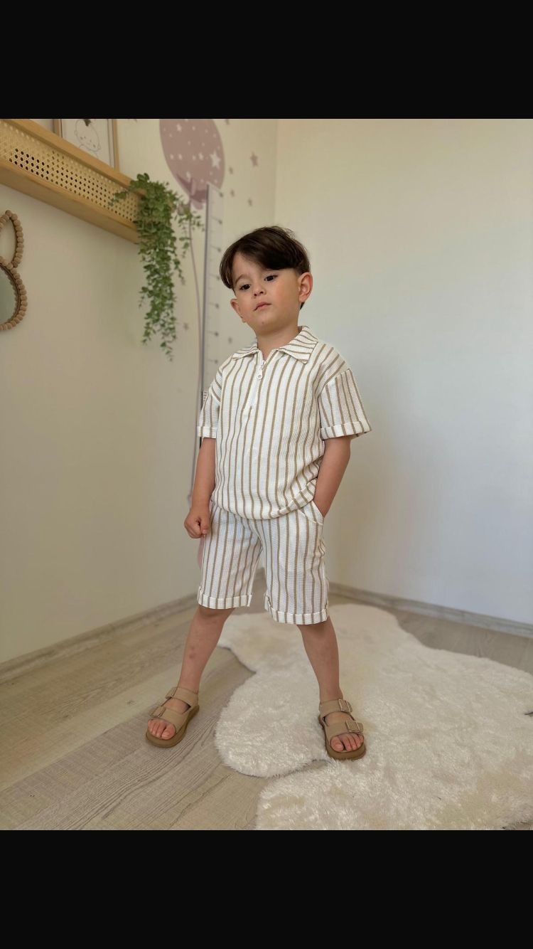 Kahverengi Çizgili İkili Şortlu Takım