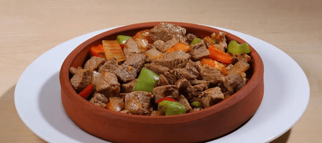 Kuzu eti ile güveç tarifi
