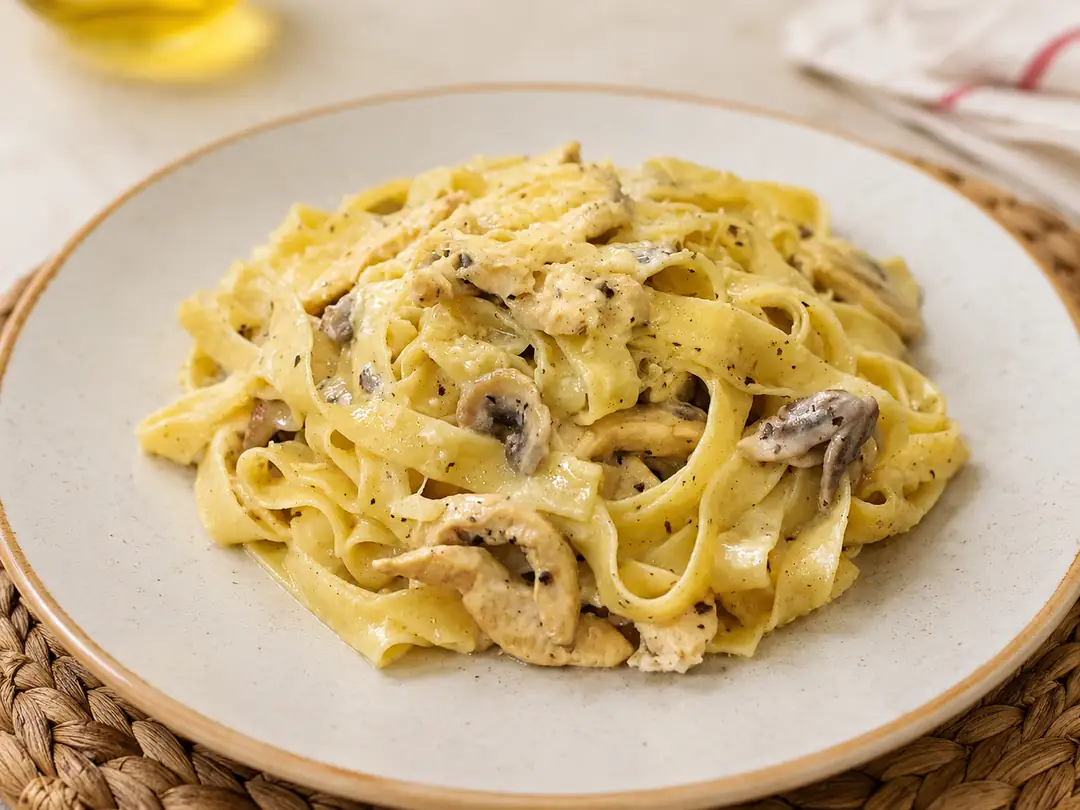 Fettucini Alfredo Tarifi