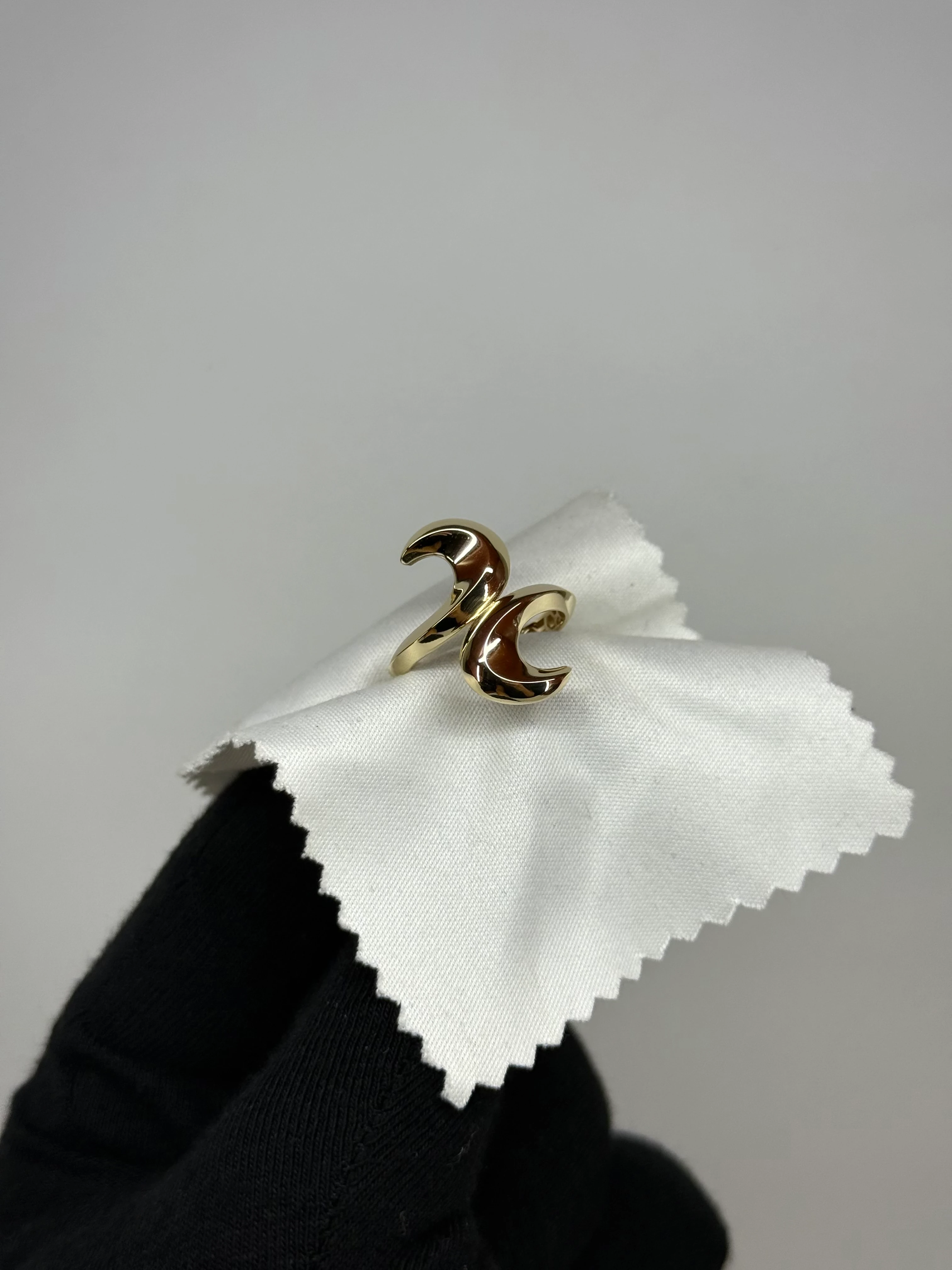 14 K Sarmal Altın Yüzük