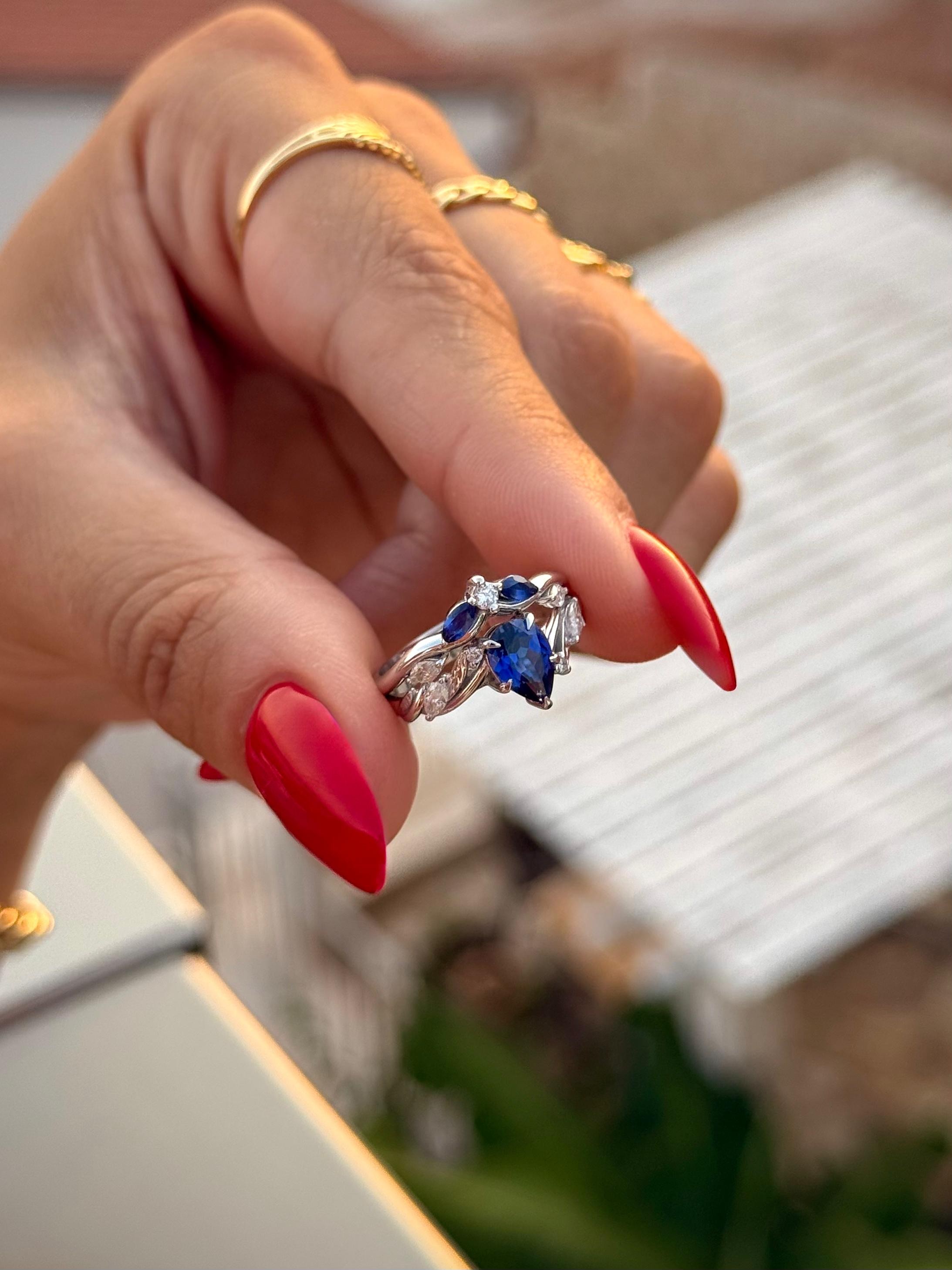 0.25 Karat Pırlanta Safir Yüzük