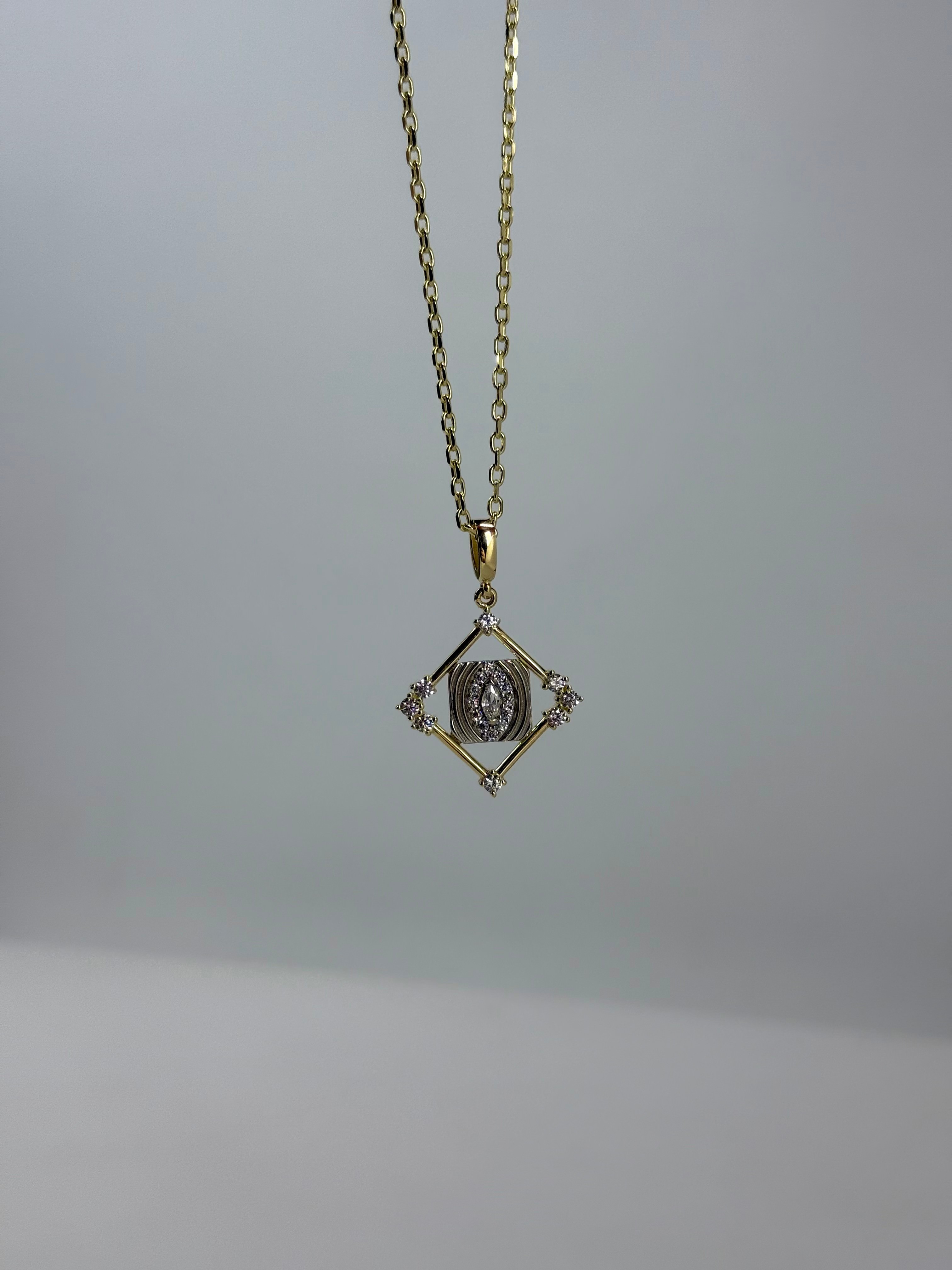 14 K Vintage Model Altın Kolye